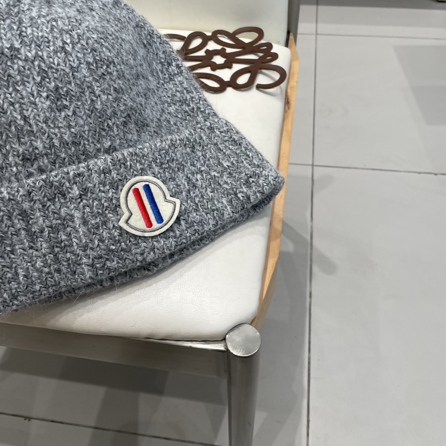 Moncler蒙口秋冬欧美跨境百搭简约无檐保暖针织帽女时尚户外毛线帽男