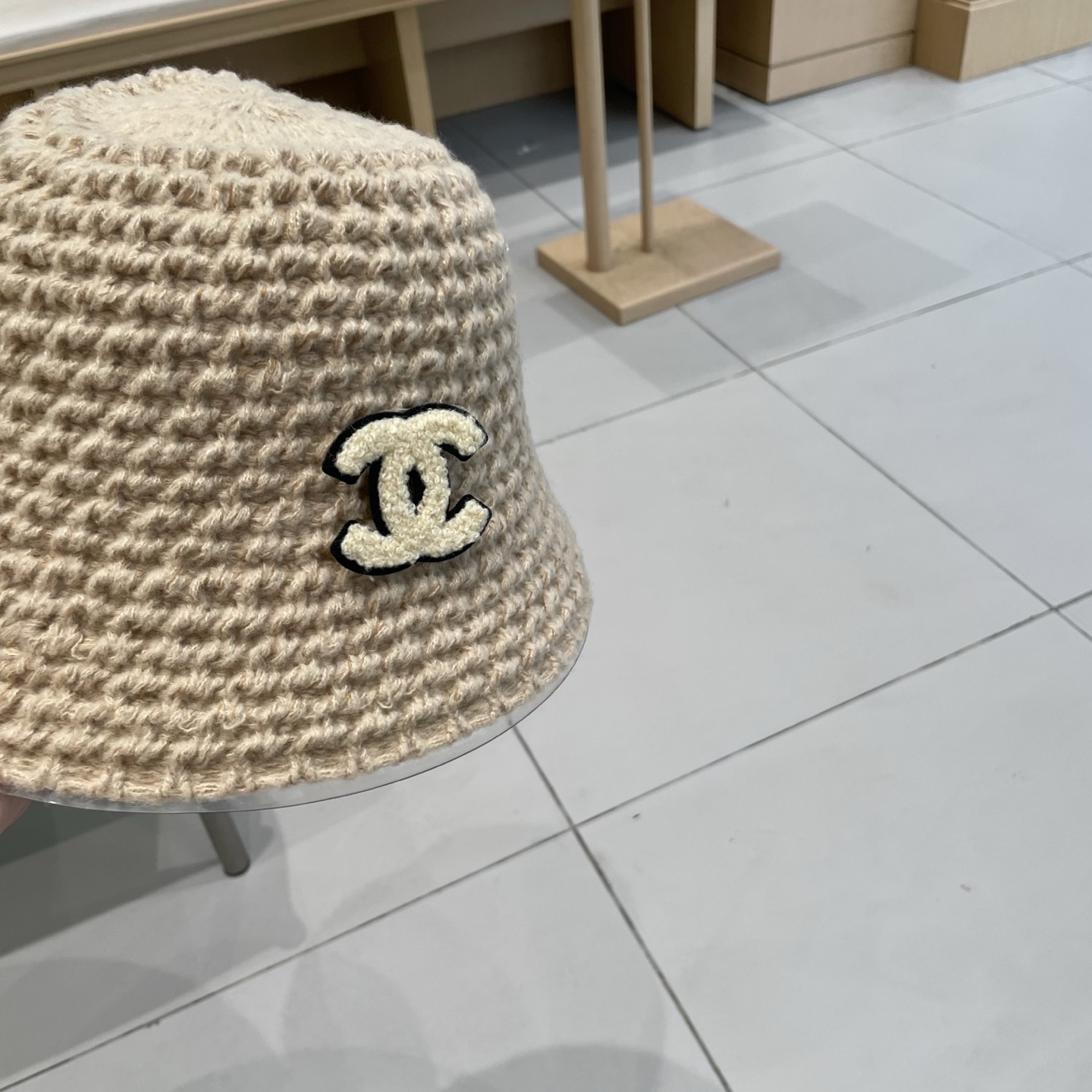 chanel香奈儿保暖米素颜女春夏帽格纹小水桶针织色潮渔夫帽子日系显脸盆帽遮脸