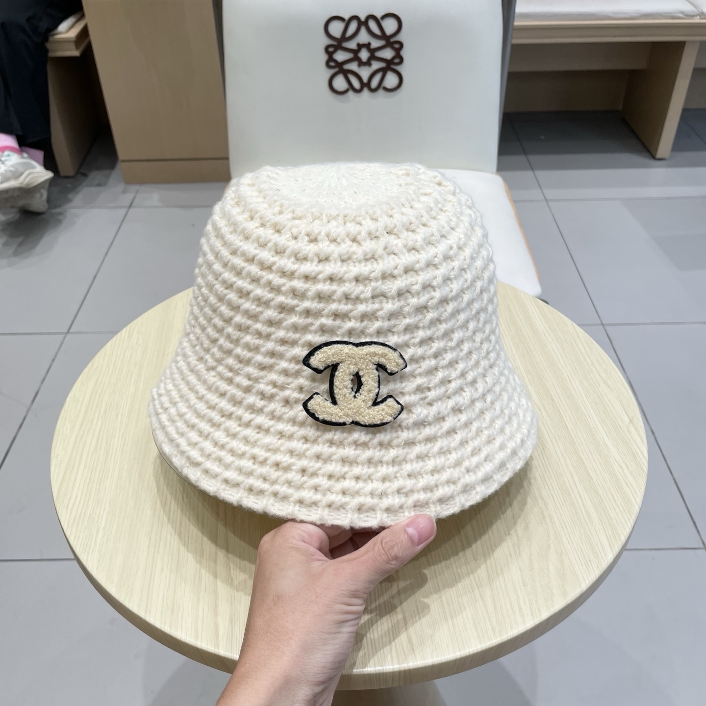 chanel香奈儿保暖米素颜女春夏帽格纹小水桶针织色潮渔夫帽子日系显脸盆帽遮脸