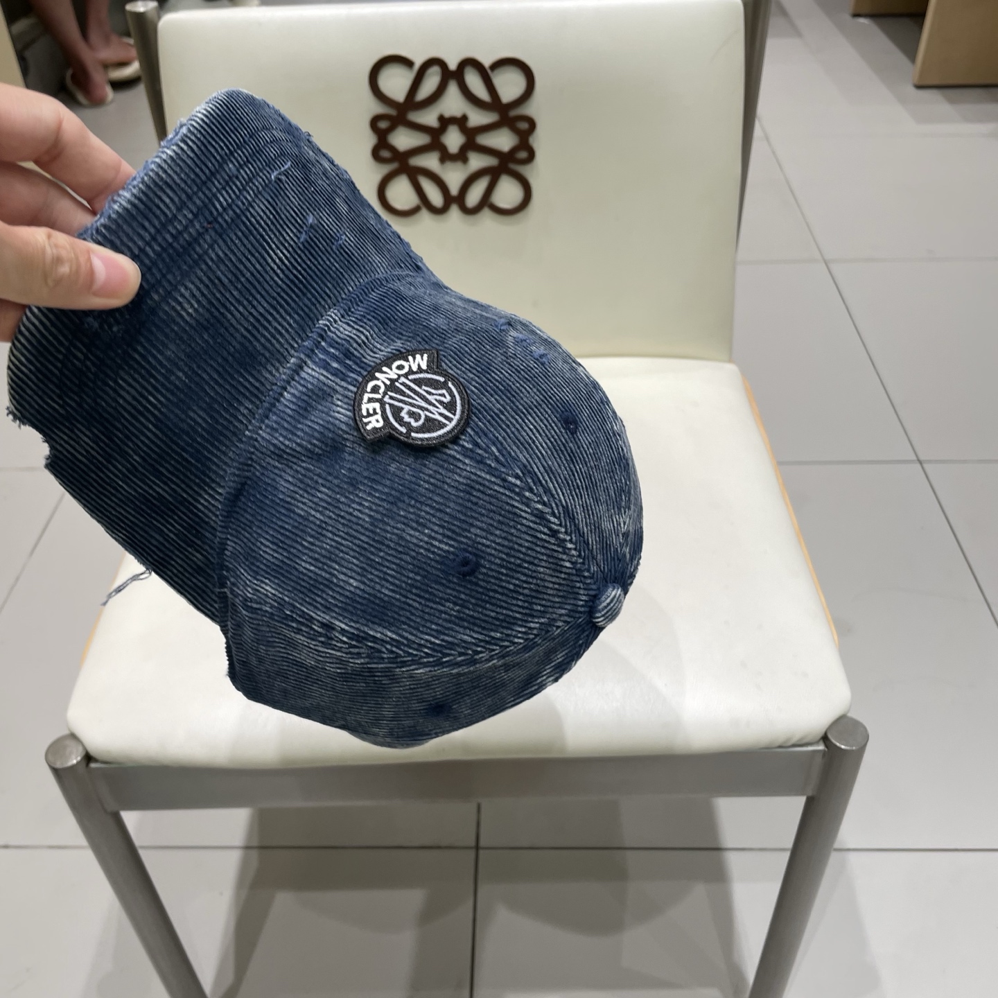 MONCLER蒙口纯棉灯芯绒棒球帽🧢，欧美重工手法，多重内里，曰韩潮流，时尚大气，帅哥美女必入款❤️❤️