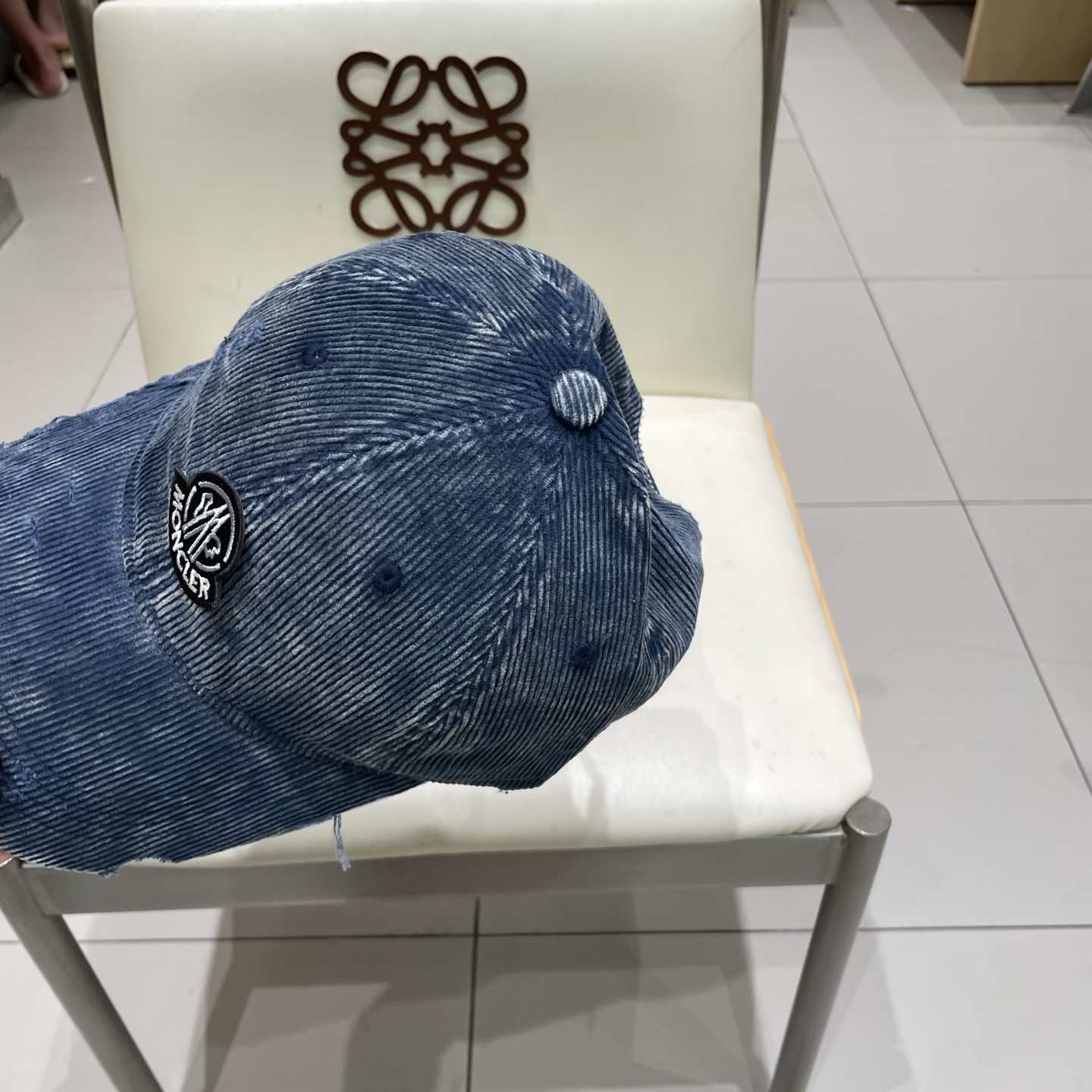 MONCLER蒙口纯棉灯芯绒棒球帽🧢，欧美重工手法，多重内里，曰韩潮流，时尚大气，帅哥美女必入款❤️❤️