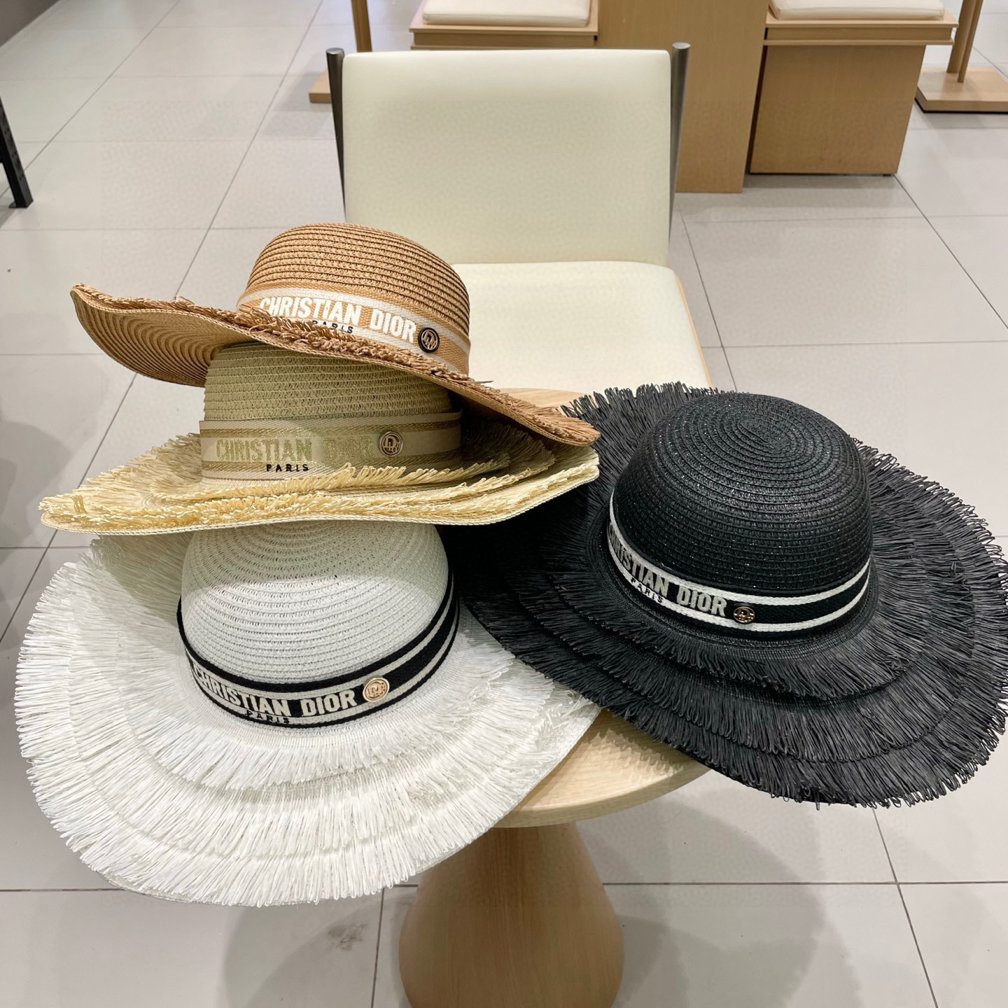  Dior迪奥新款盆帽，流苏名媛风草帽，头围57cm