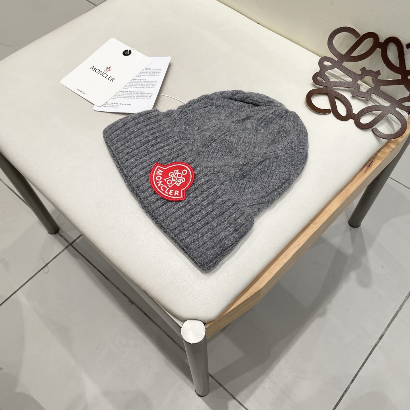 MONCLER蒙口秋冬新款针织羊毛帽，保暖毛线帽，50羊毛%50兔毛，跑量多色