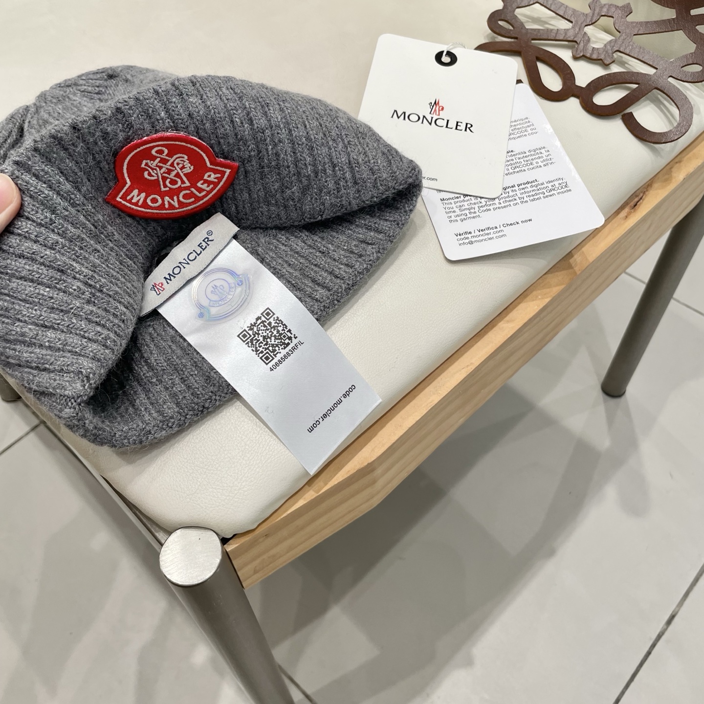 MONCLER蒙口秋冬新款针织羊毛帽，保暖毛线帽，50羊毛%50兔毛，跑量多色