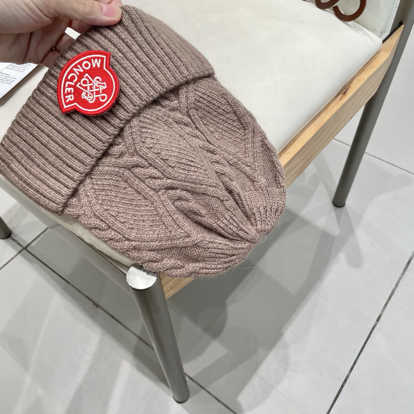 MONCLER蒙口秋冬新款针织羊毛帽，保暖毛线帽，50羊毛%50兔毛，跑量多色