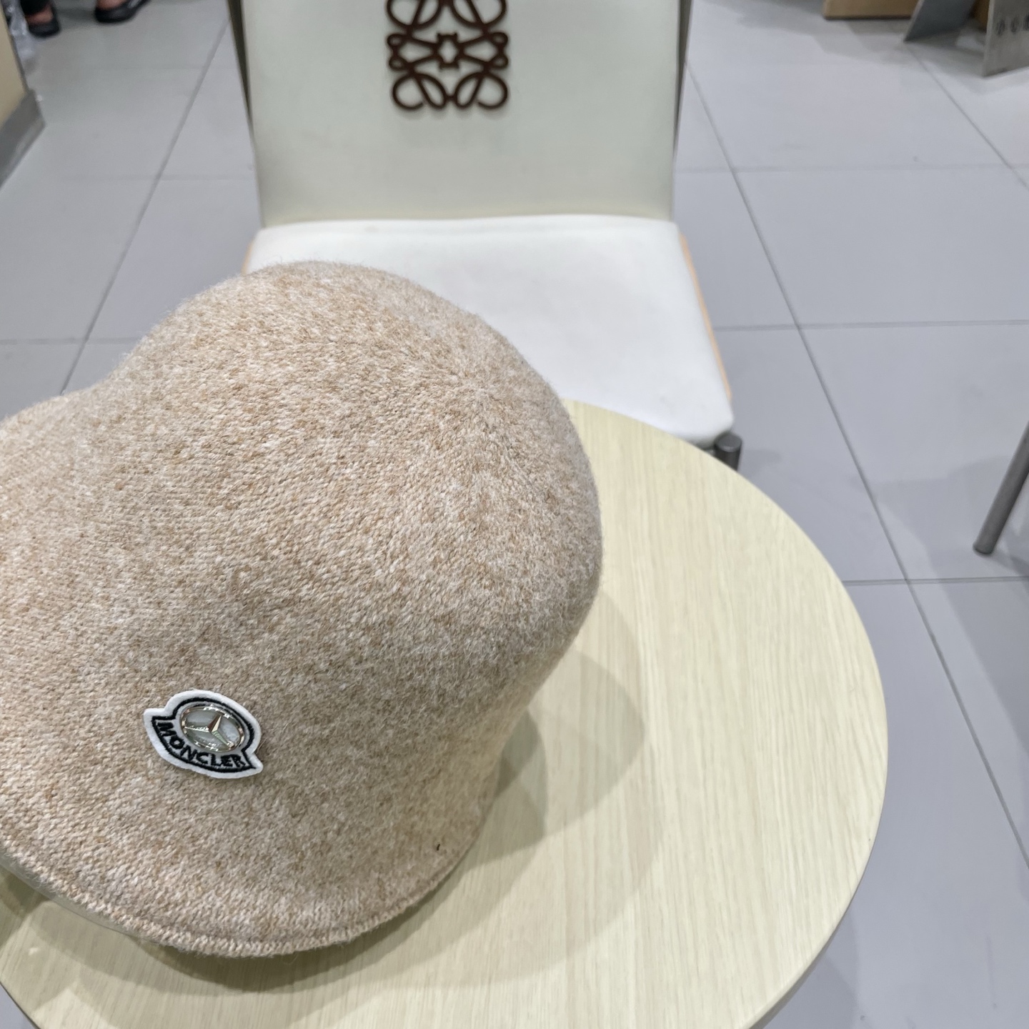 MONCLER蒙口秋冬双面戴小众渔夫帽子女可折叠显脸小纯色百搭简约出游休闲盆帽