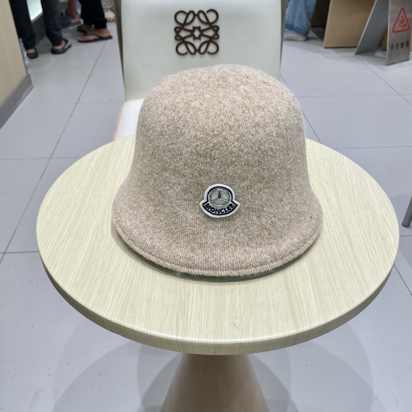 MONCLER蒙口秋冬双面戴小众渔夫帽子女可折叠显脸小纯色百搭简约出游休闲盆帽