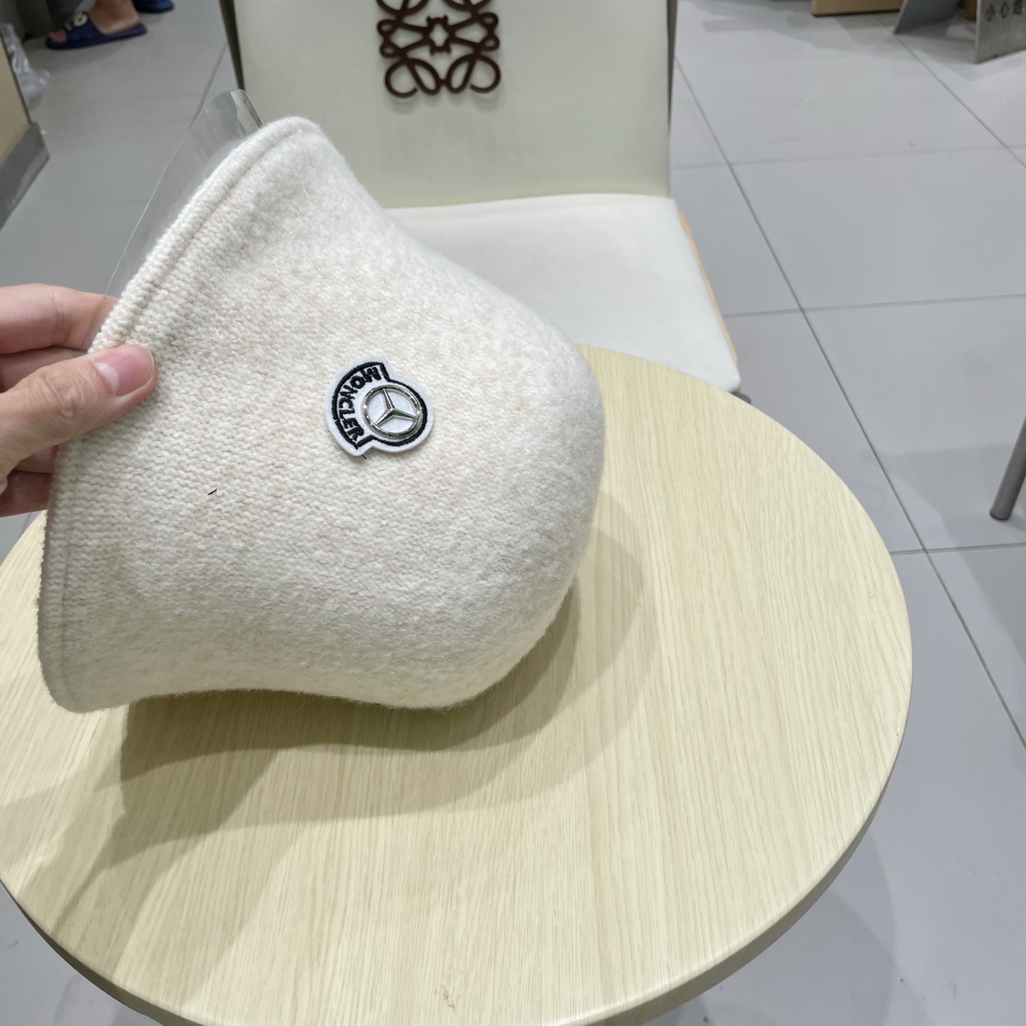 MONCLER蒙口秋冬双面戴小众渔夫帽子女可折叠显脸小纯色百搭简约出游休闲盆帽