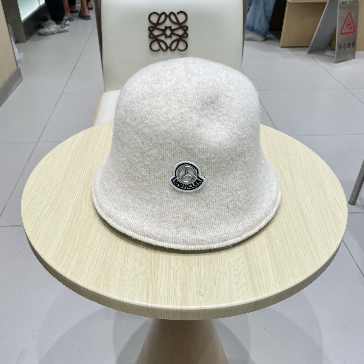 MONCLER蒙口秋冬双面戴小众渔夫帽子女可折叠显脸小纯色百搭简约出游休闲盆帽