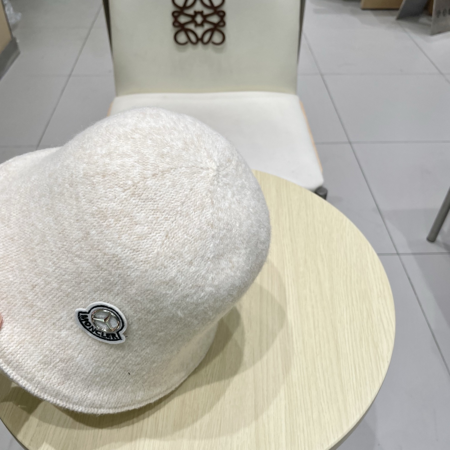 MONCLER蒙口秋冬双面戴小众渔夫帽子女可折叠显脸小纯色百搭简约出游休闲盆帽