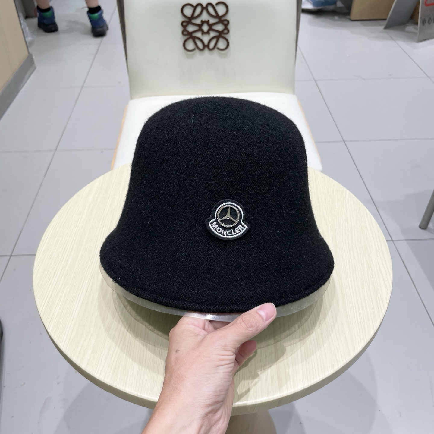 MONCLER蒙口秋冬双面戴小众渔夫帽子女可折叠显脸小纯色百搭简约出游休闲盆帽