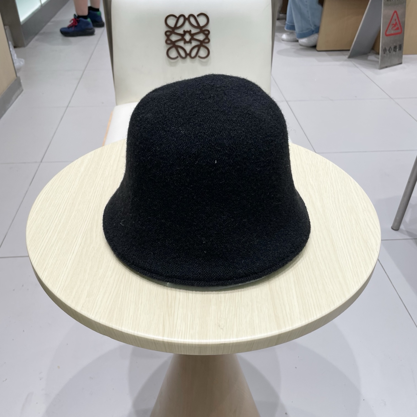 MONCLER蒙口秋冬双面戴小众渔夫帽子女可折叠显脸小纯色百搭简约出游休闲盆帽