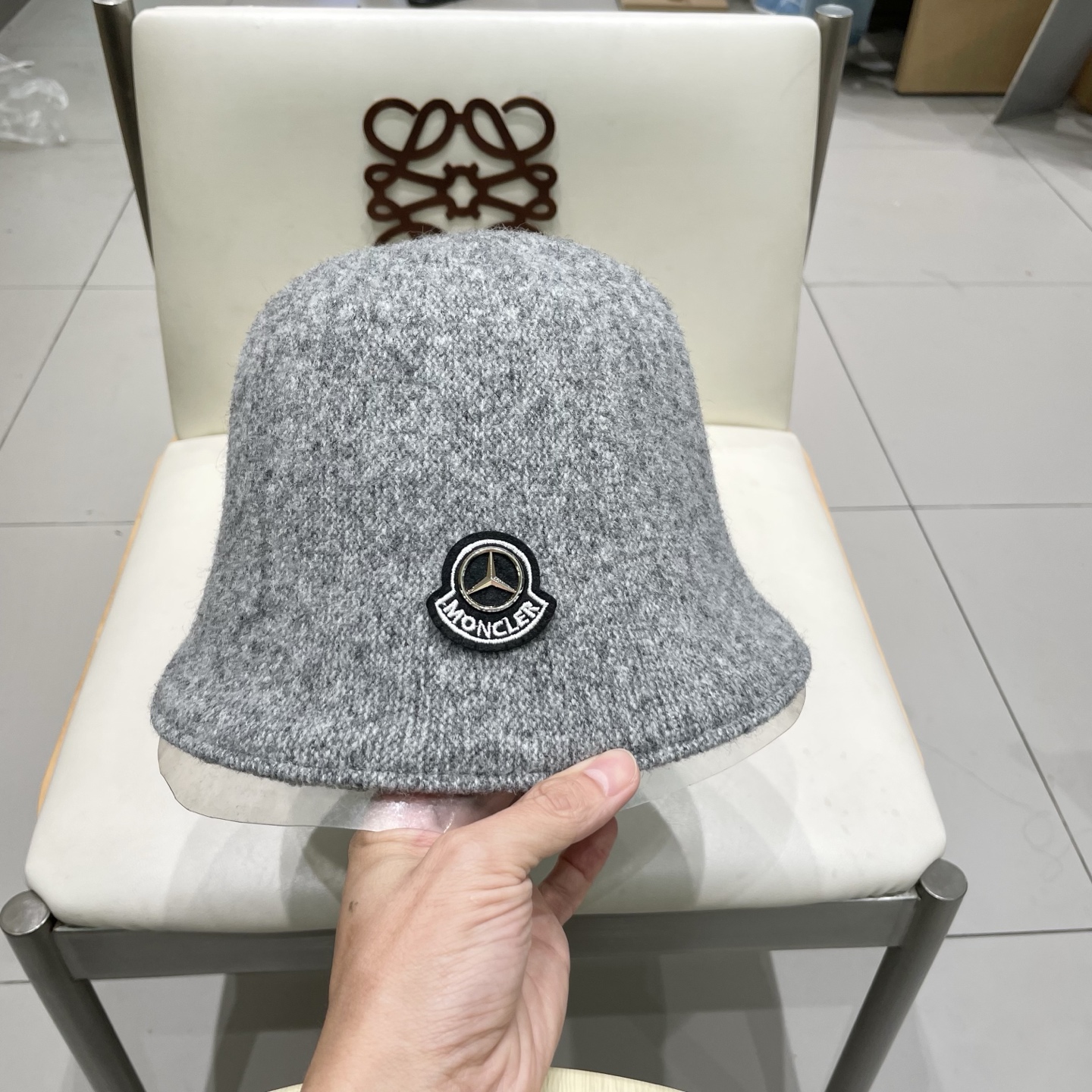 MONCLER蒙口秋冬双面戴小众渔夫帽子女可折叠显脸小纯色百搭简约出游休闲盆帽