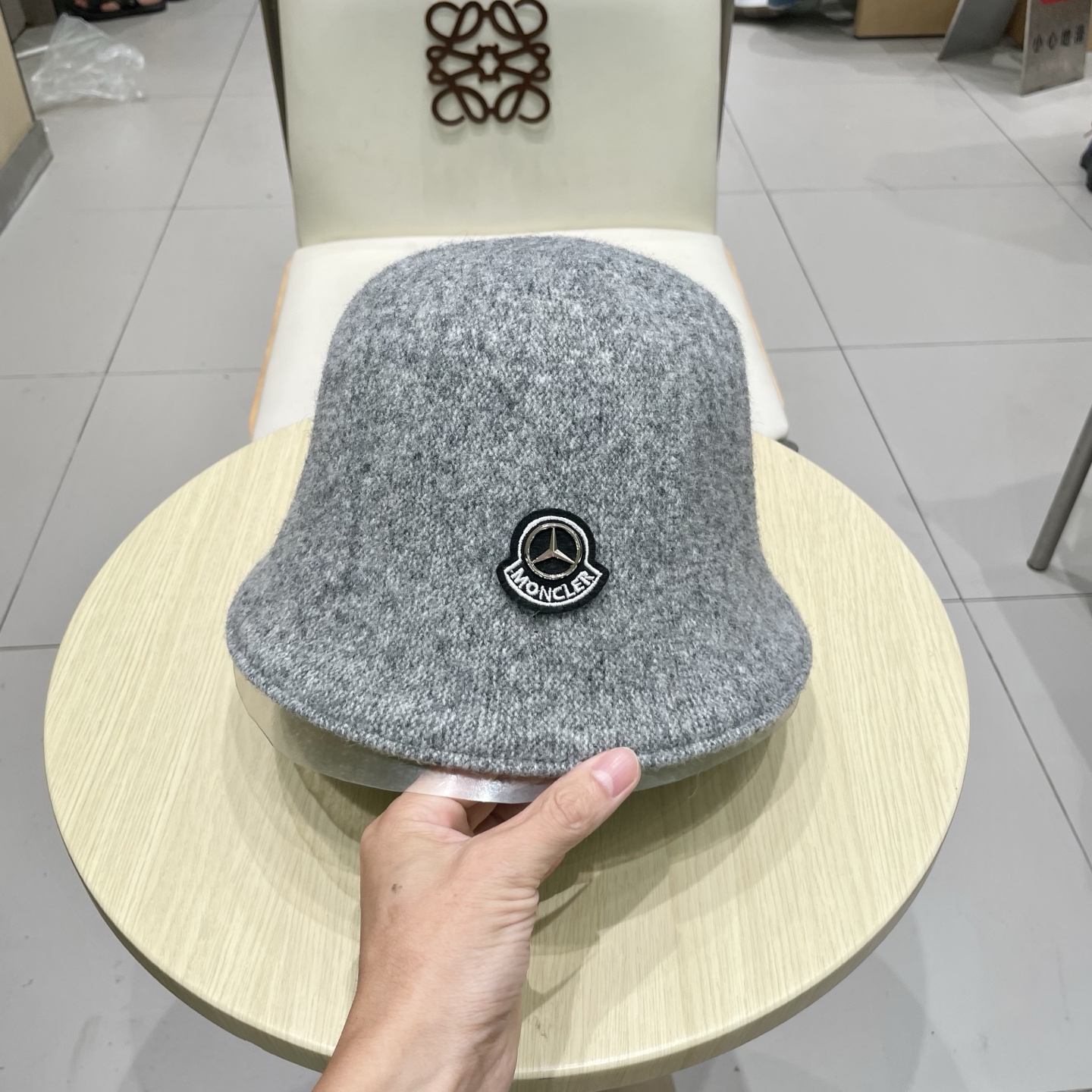 MONCLER蒙口秋冬双面戴小众渔夫帽子女可折叠显脸小纯色百搭简约出游休闲盆帽