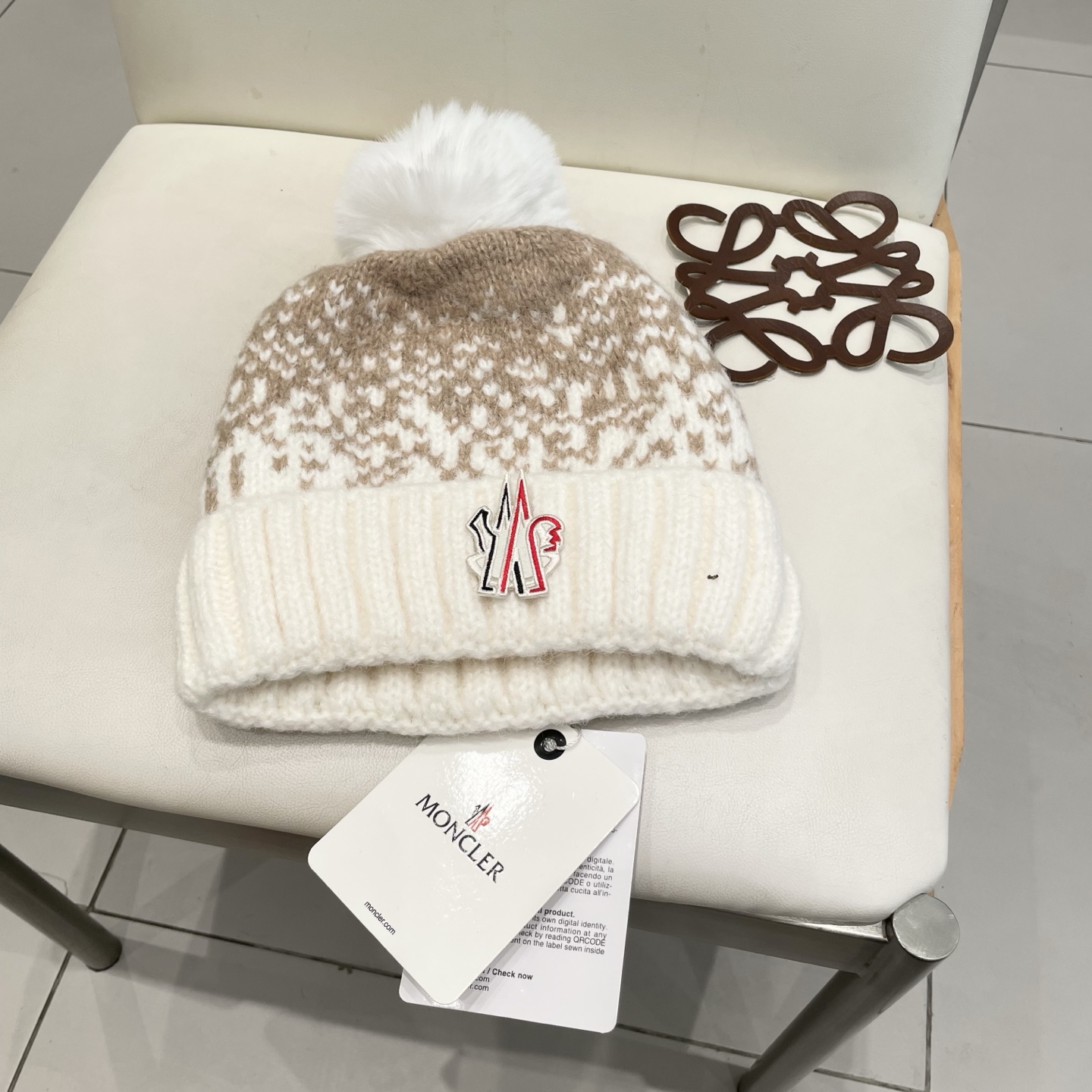 MONCLER蒙口时尚高品质新款时尚百搭韩版休闲宽松显瘦设计感贝雷帽