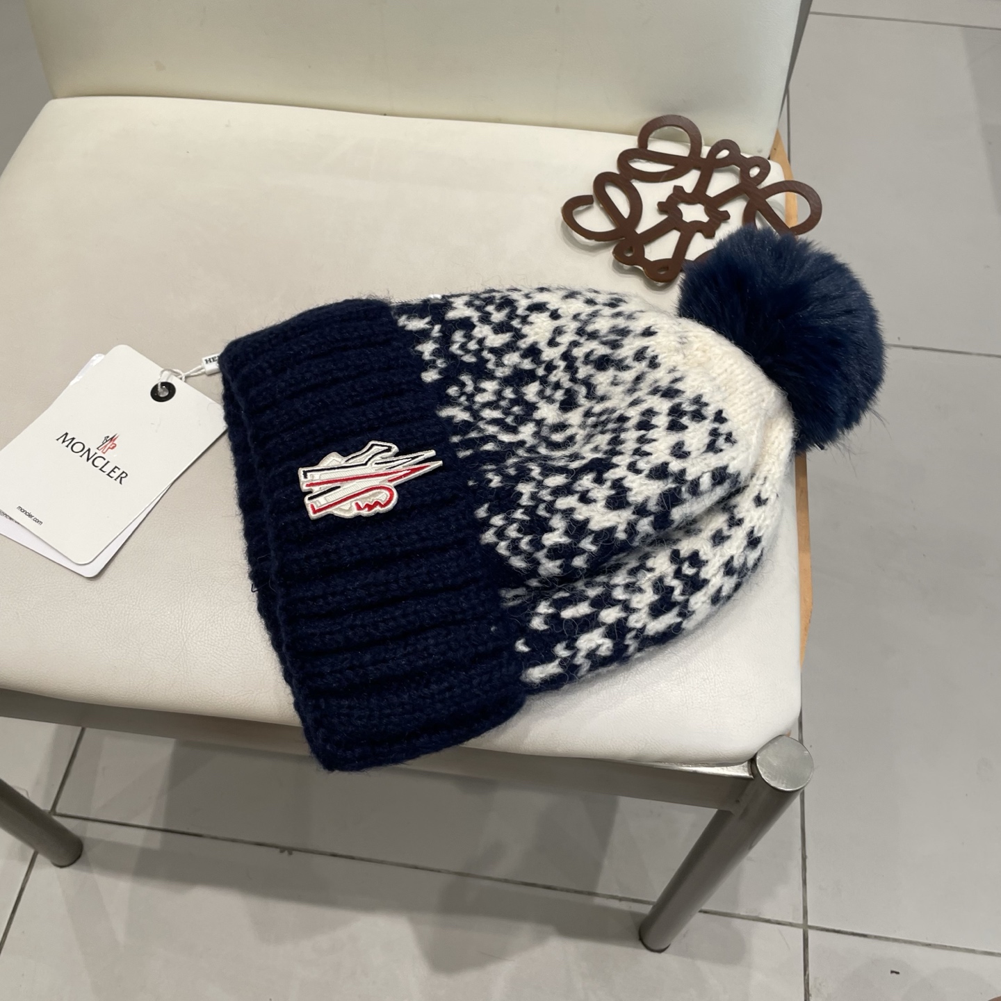 MONCLER蒙口时尚高品质新款时尚百搭韩版休闲宽松显瘦设计感贝雷帽