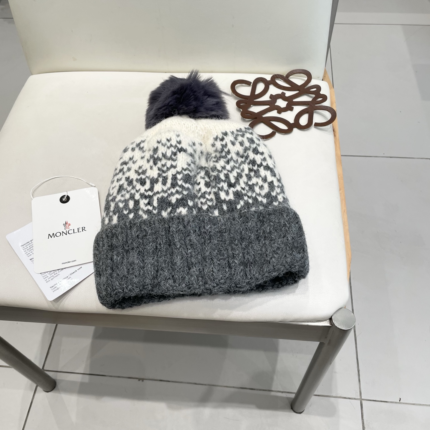 MONCLER蒙口时尚高品质新款时尚百搭韩版休闲宽松显瘦设计感贝雷帽