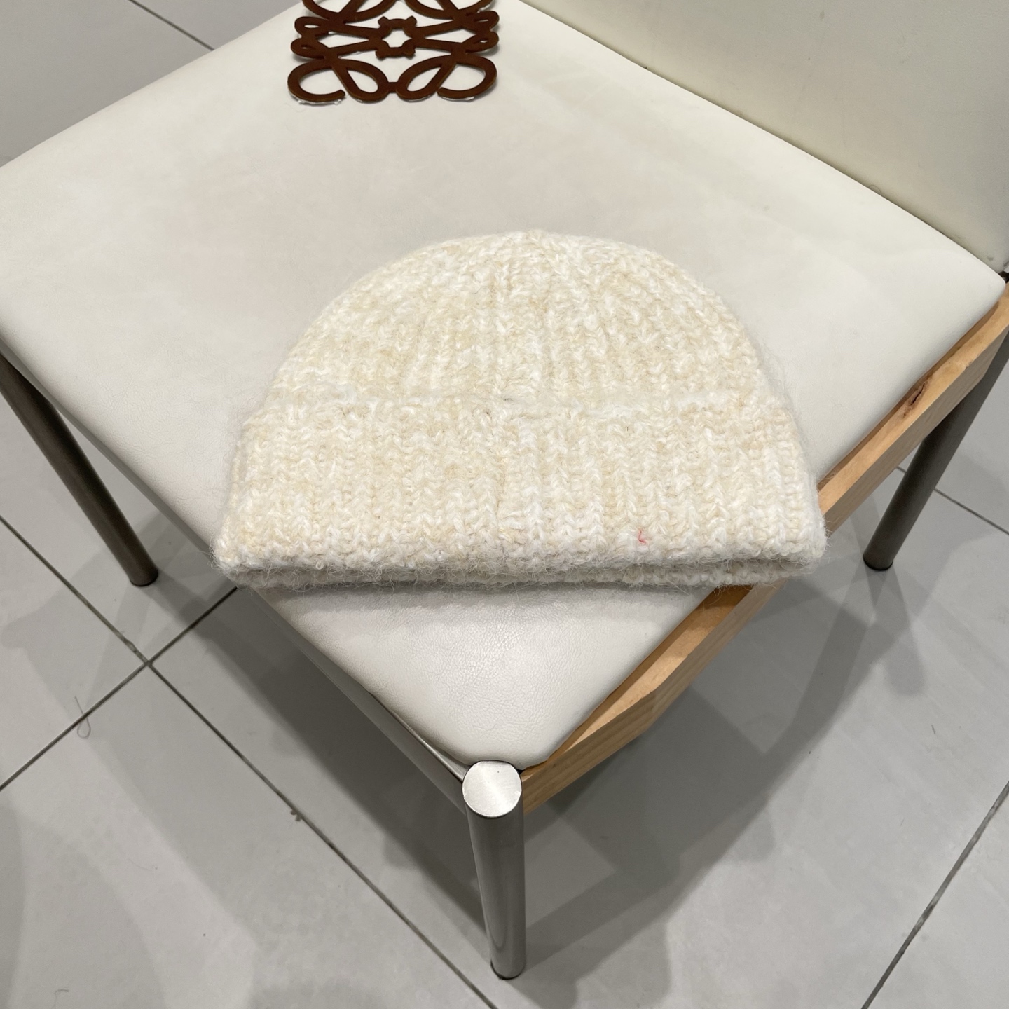 Chanel香奈儿秋冬网红时尚博主推荐款毛线帽，小红书爆款，手感超柔软舒适的针织线帽，弹性极佳！