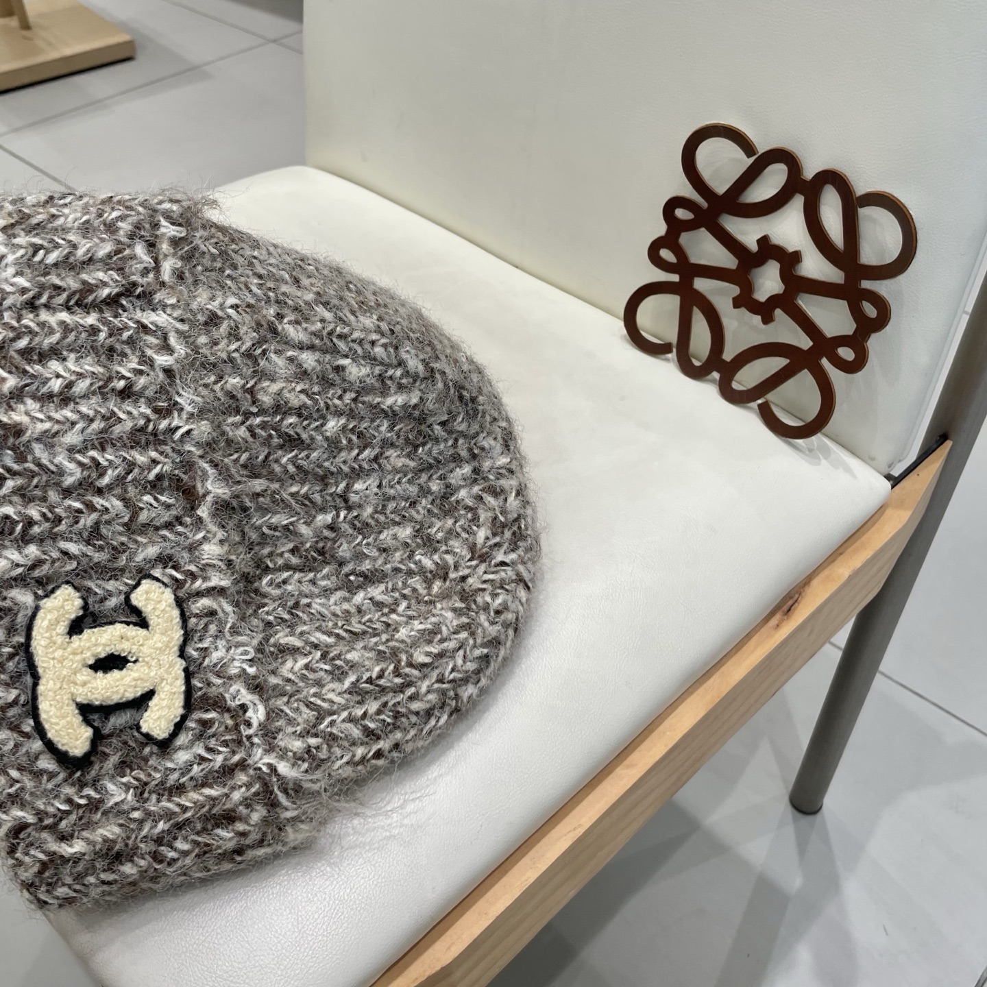 Chanel香奈儿秋冬网红时尚博主推荐款毛线帽，小红书爆款，手感超柔软舒适的针织线帽，弹性极佳！