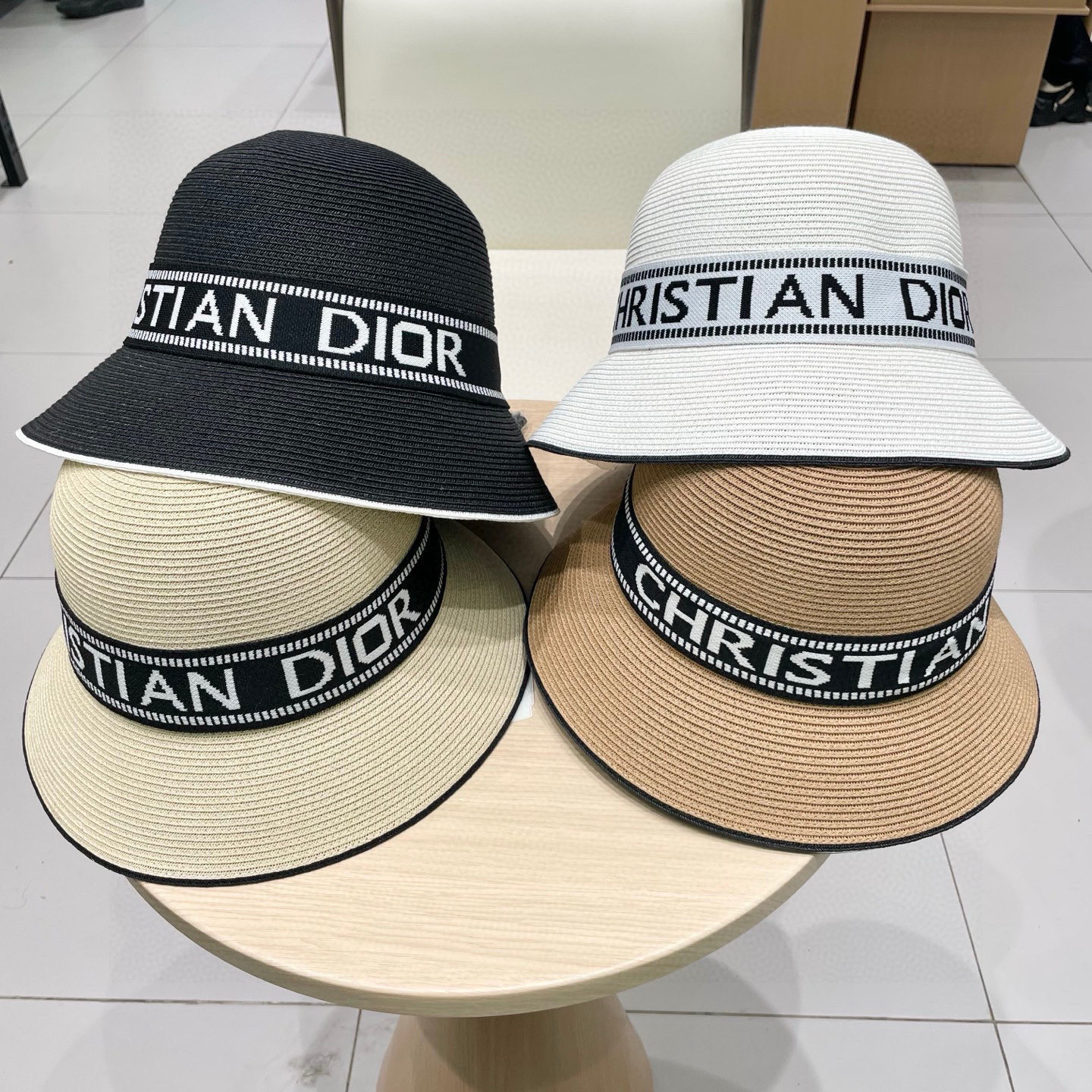  Dior迪奥新款盆帽，细草可折叠草帽，盆帽，头围57cm