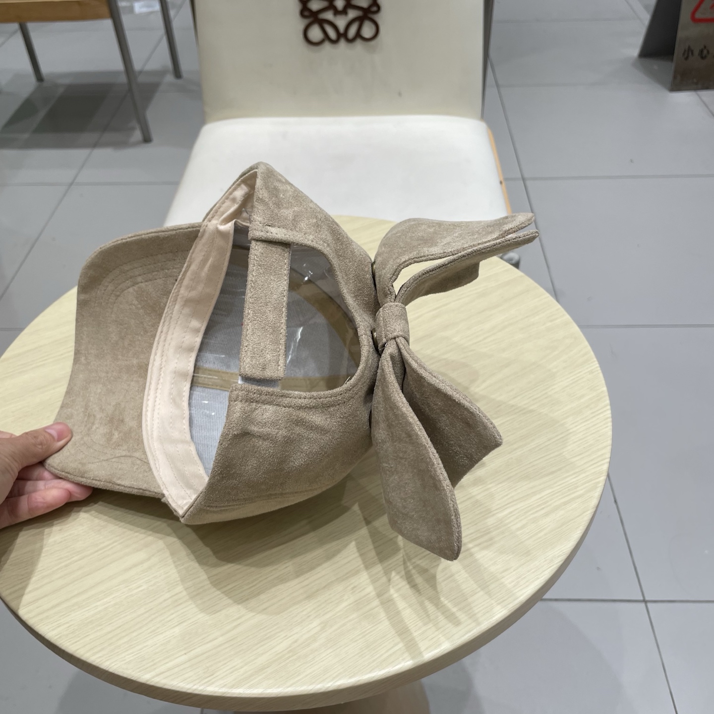  🧢路易威登棒球帽 LouisVuitton设计款蝴蝶结棒球帽鹿茸皮硬顶显瘦帽子女秋冬减龄有型显瘦鸭舌帽