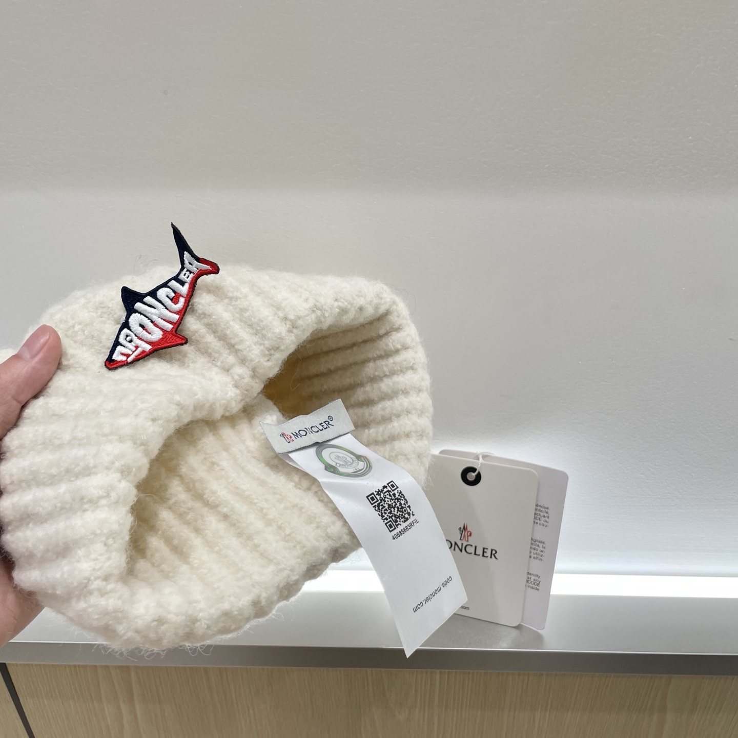  蒙口Moncler盟可睐💥官网经典针织帽，原单复刻.非常柔软亲肤，弹性很好💓有质感又非常百搭的款式~保