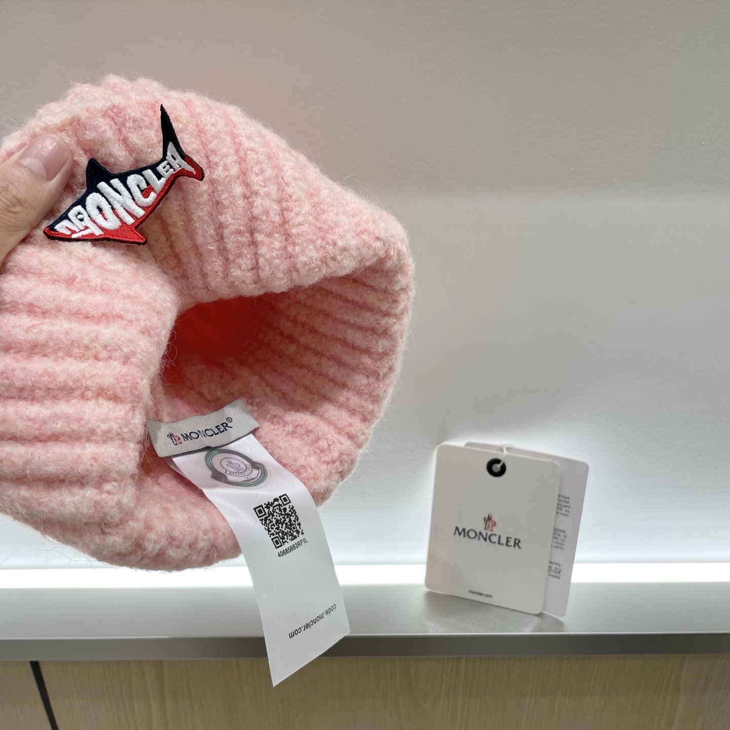 蒙口Moncler盟可睐💥官网经典针织帽，原单复刻.非常柔软亲肤，弹性很好💓有质感又非常百搭的款式~保