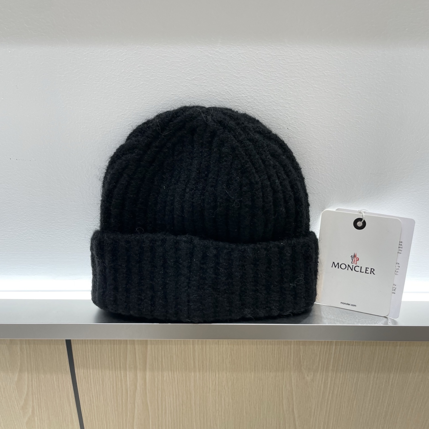  蒙口Moncler盟可睐💥官网经典针织帽，原单复刻.非常柔软亲肤，弹性很好💓有质感又非常百搭的款式~保