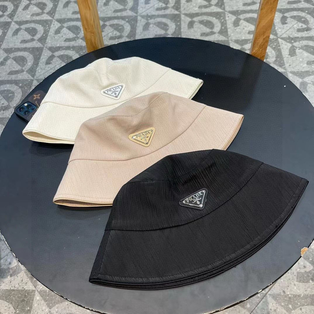 【PRADA普拉达】2.最新遮阳渔夫帽，日常款超好搭配