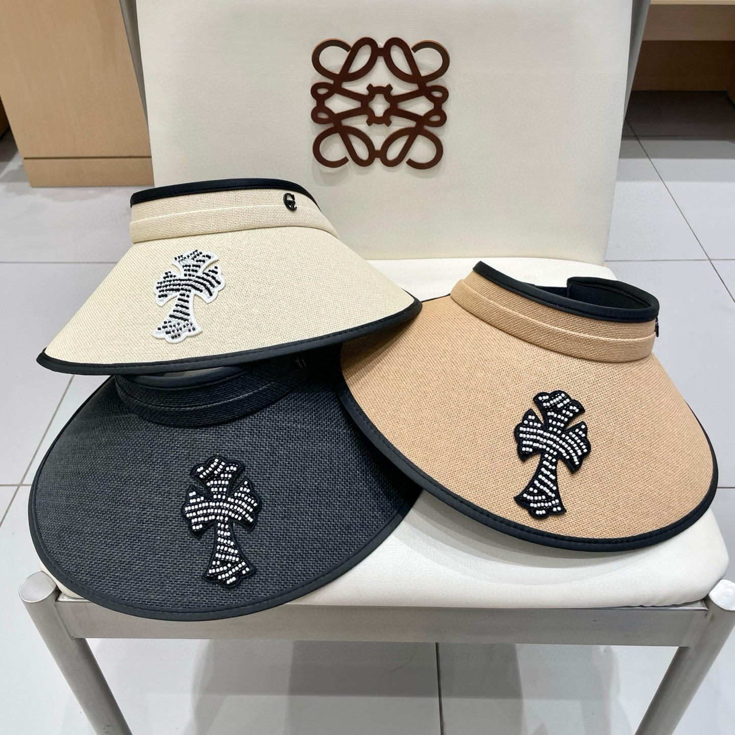  克罗心 满分防晒~新款黑胶防紫外线草编空顶遮阳帽女夏季大檐户外太阳帽