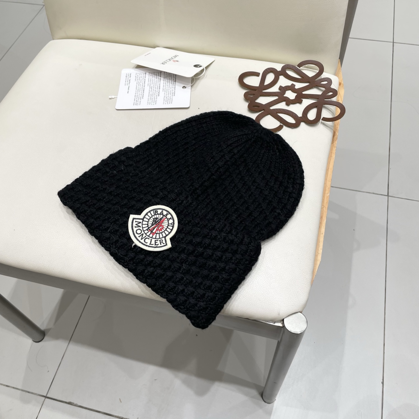  蒙口官方热卖爆款，70羊毛30兔毛针织毛线帽，时尚好品质高端大气，超柔软！超火爆💖质感很赞，出街超好搭