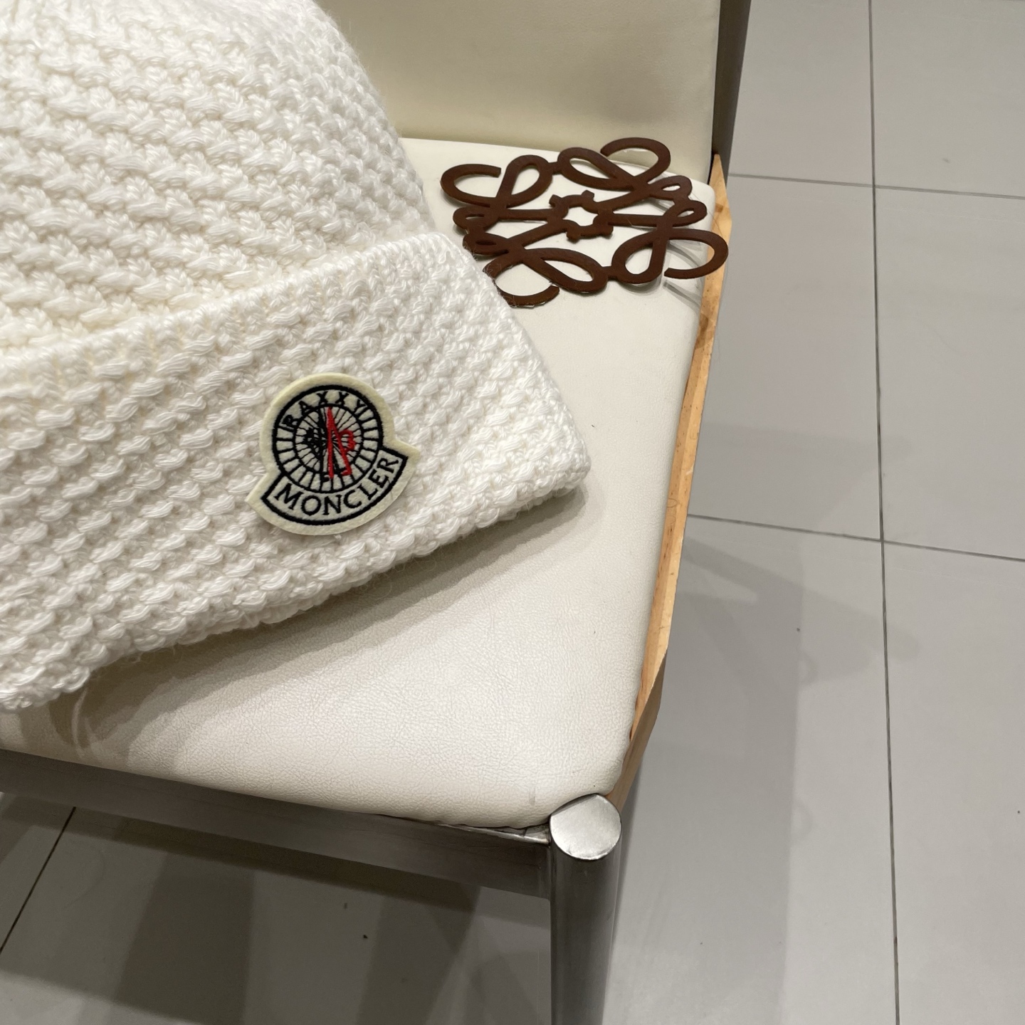  蒙口官方热卖爆款，70羊毛30兔毛针织毛线帽，时尚好品质高端大气，超柔软！超火爆💖质感很赞，出街超好搭