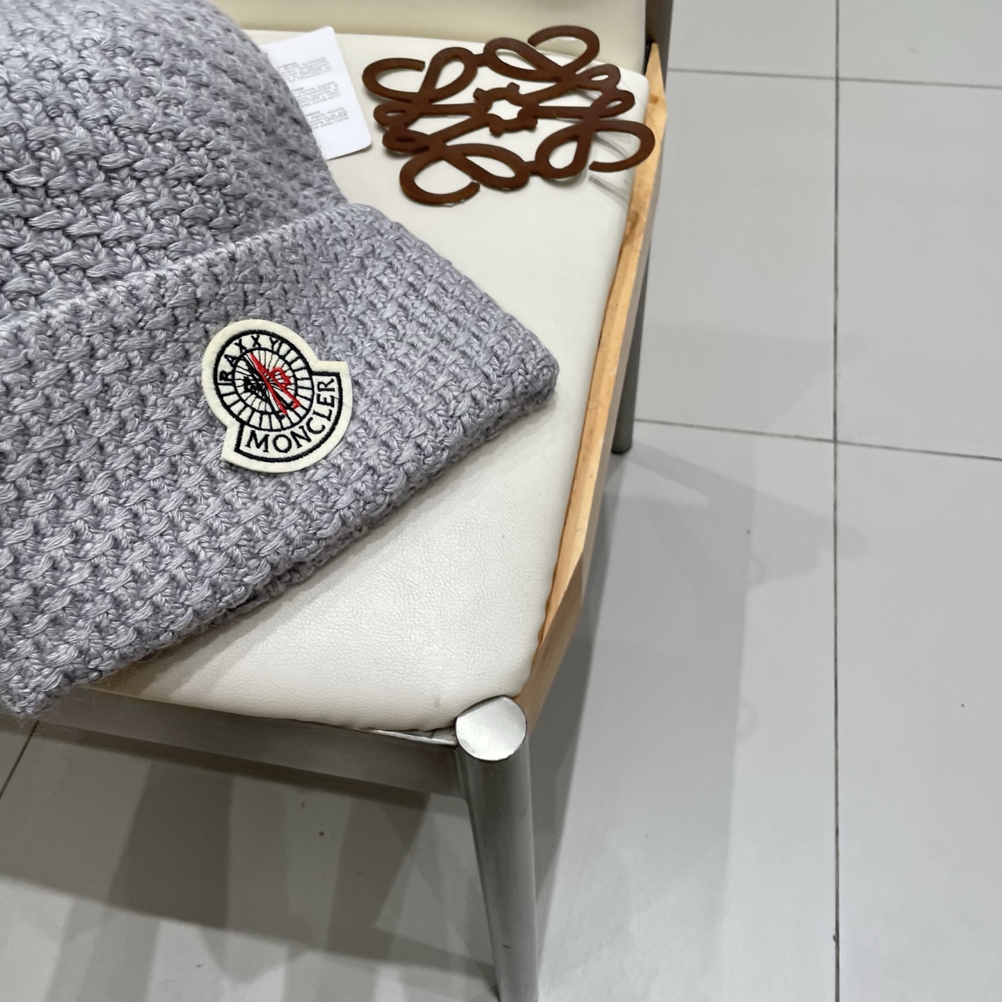  蒙口官方热卖爆款，70羊毛30兔毛针织毛线帽，时尚好品质高端大气，超柔软！超火爆💖质感很赞，出街超好搭