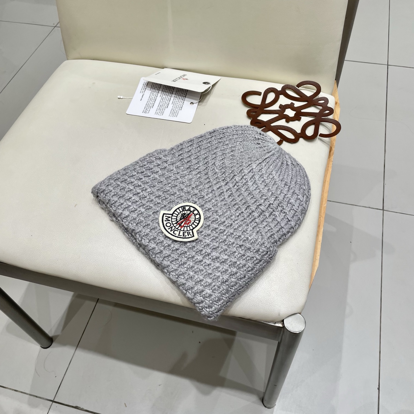  蒙口官方热卖爆款，70羊毛30兔毛针织毛线帽，时尚好品质高端大气，超柔软！超火爆💖质感很赞，出街超好搭