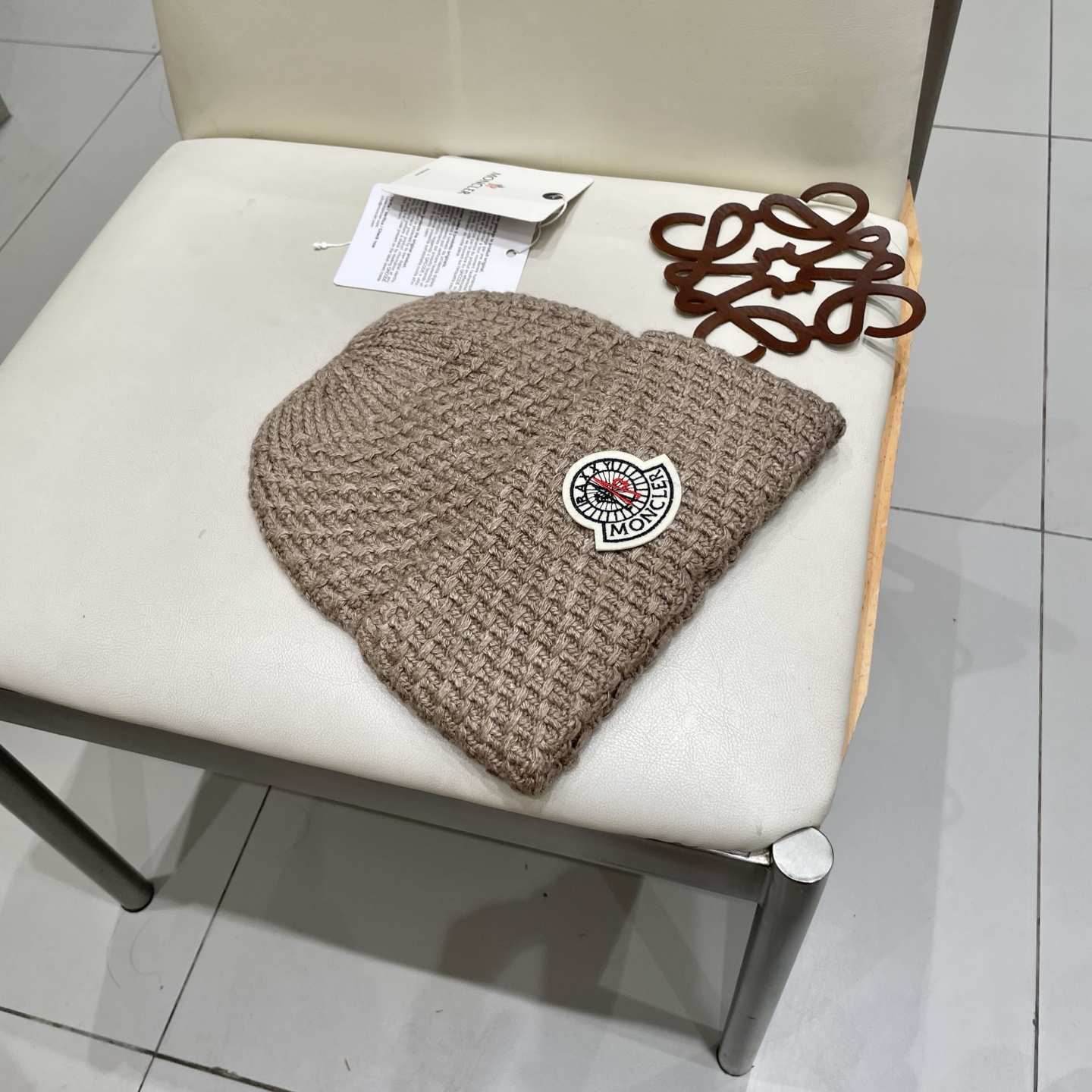  蒙口官方热卖爆款，70羊毛30兔毛针织毛线帽，时尚好品质高端大气，超柔软！超火爆💖质感很赞，出街超好搭