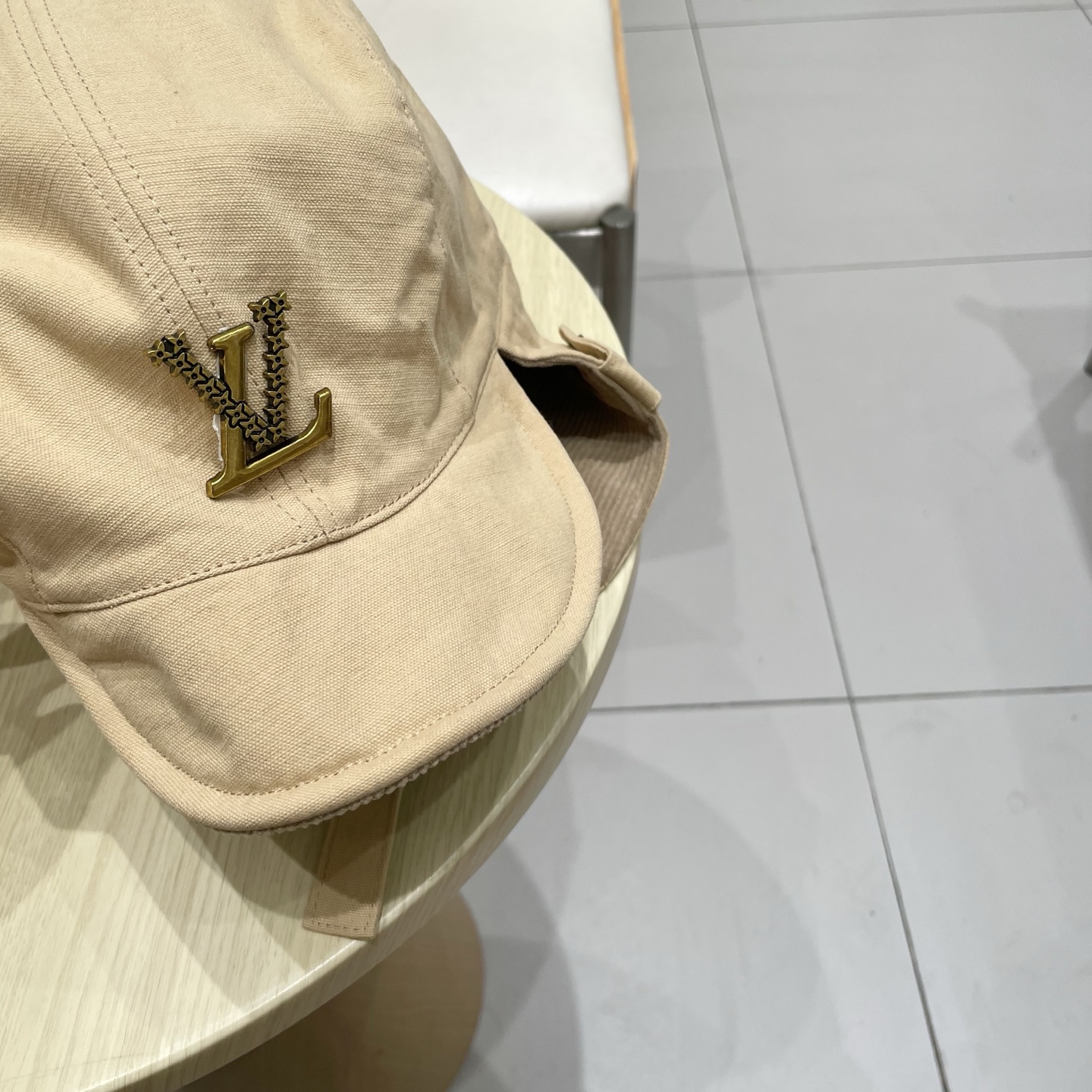 🧢路易威登棒球帽 LouisVuitton😍25秋冬双面可戴灯芯绒保暖雷锋帽户外防风护耳东北飞行员帽滑雪