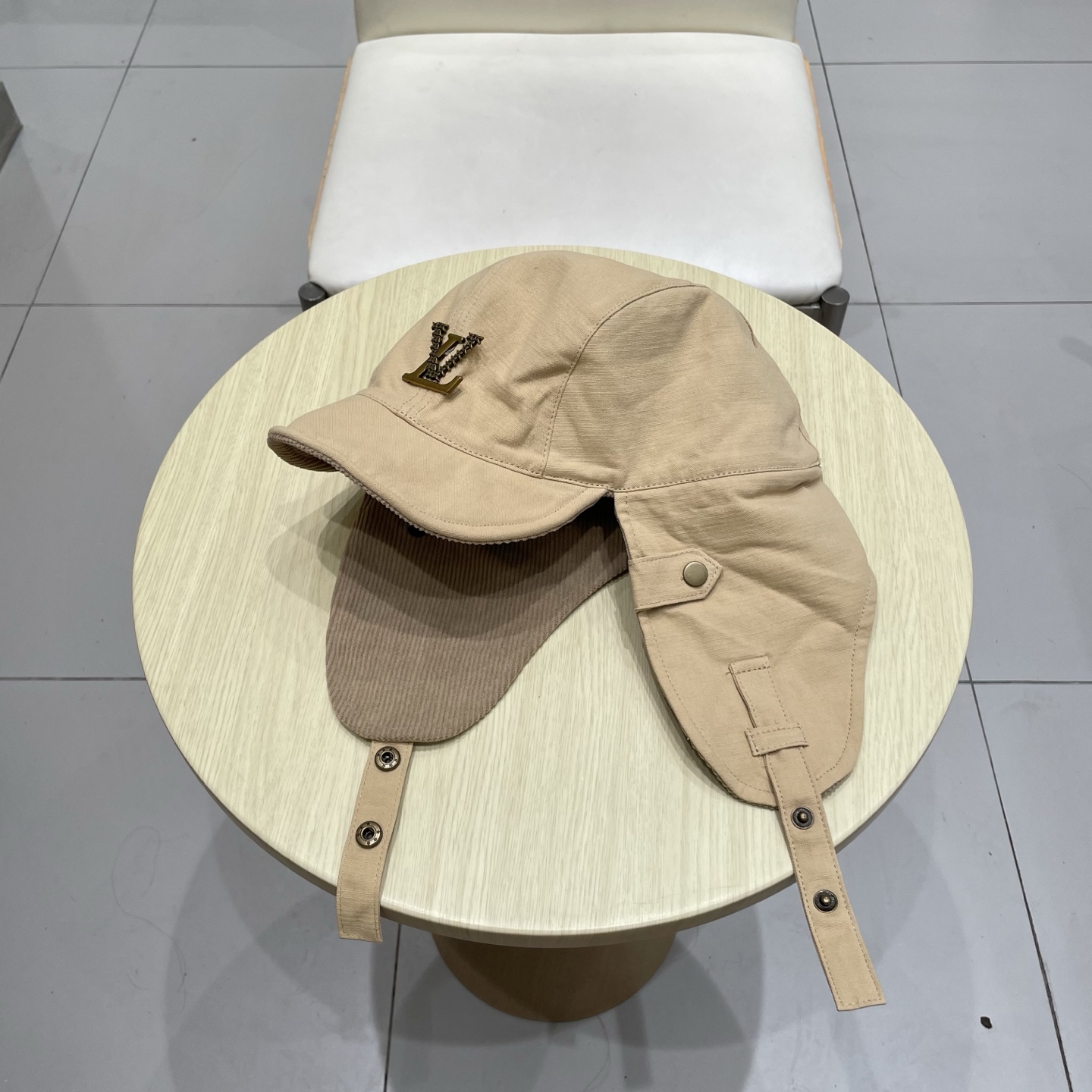 🧢路易威登棒球帽 LouisVuitton😍25秋冬双面可戴灯芯绒保暖雷锋帽户外防风护耳东北飞行员帽滑雪