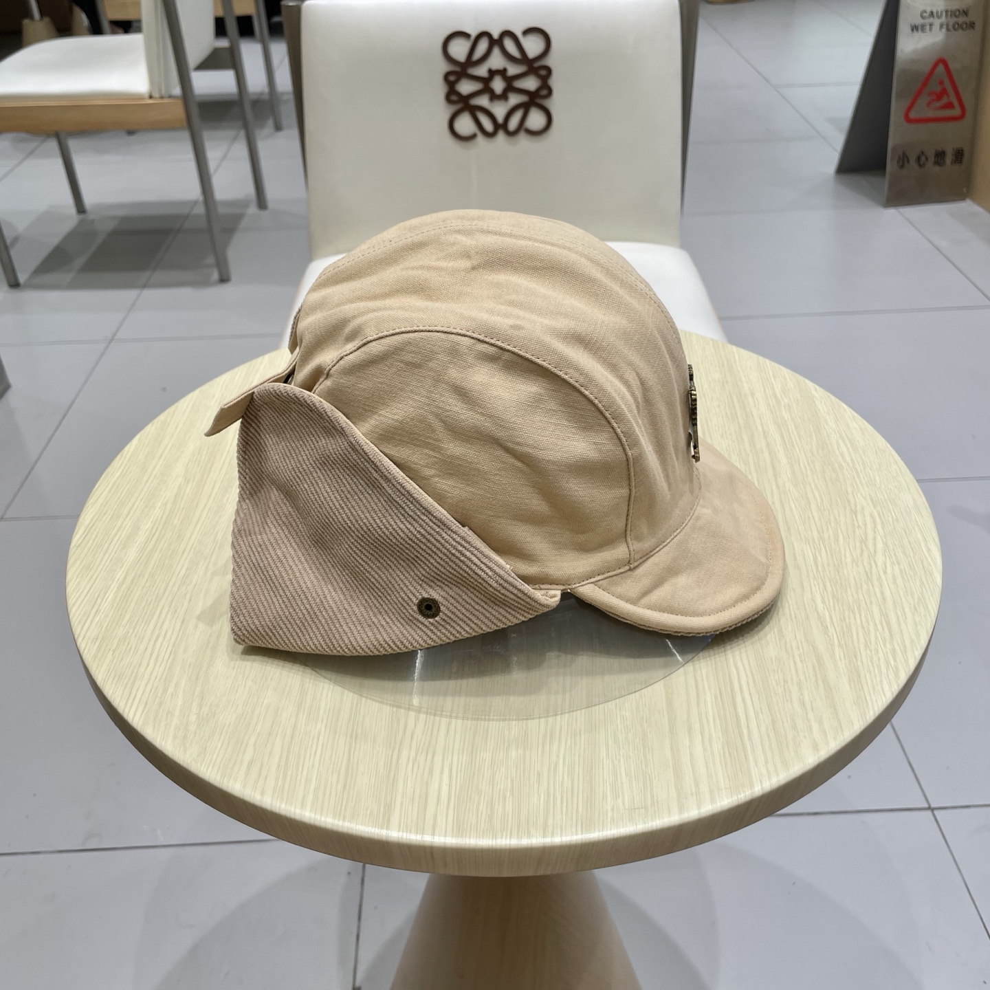 🧢路易威登棒球帽 LouisVuitton😍25秋冬双面可戴灯芯绒保暖雷锋帽户外防风护耳东北飞行员帽滑雪