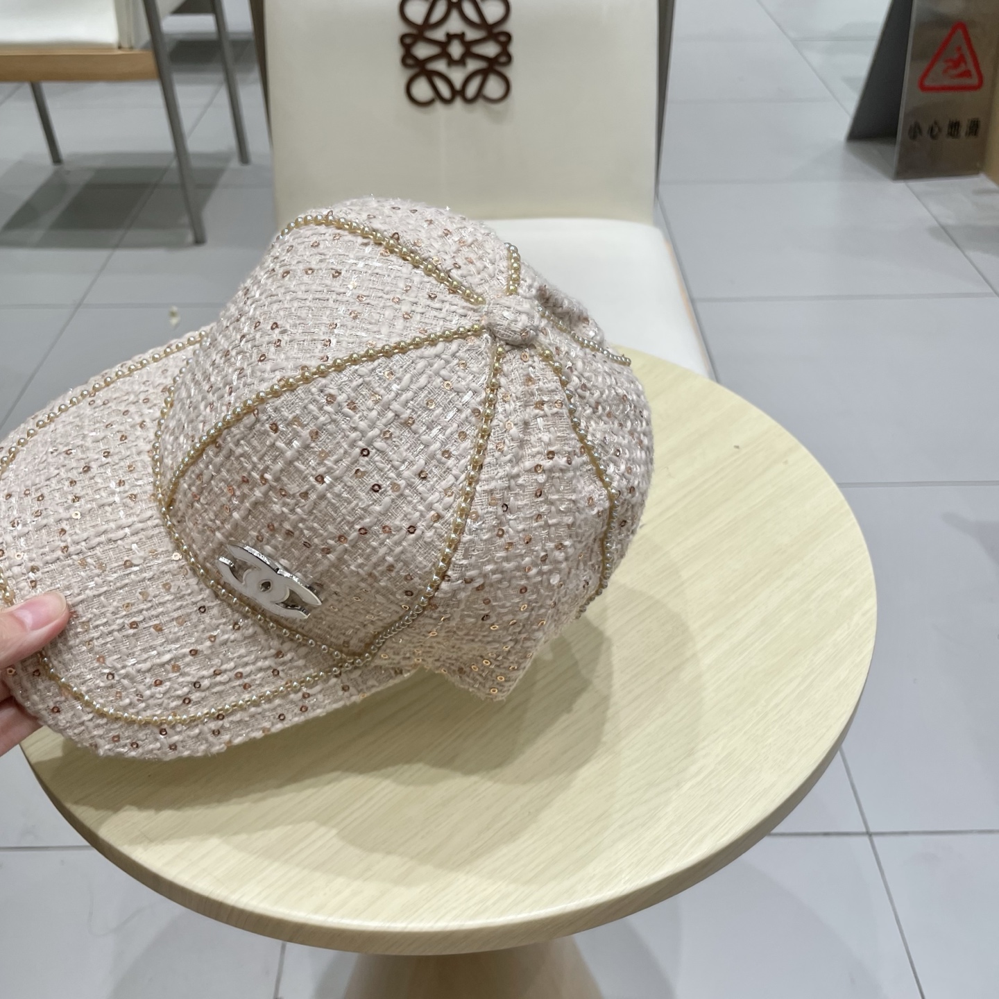  CHANEL 香奈儿 秋冬新款棒球帽 珍珠重工制作大气👈🏻👍休闲时尚👩潮流又有范👍百搭款！