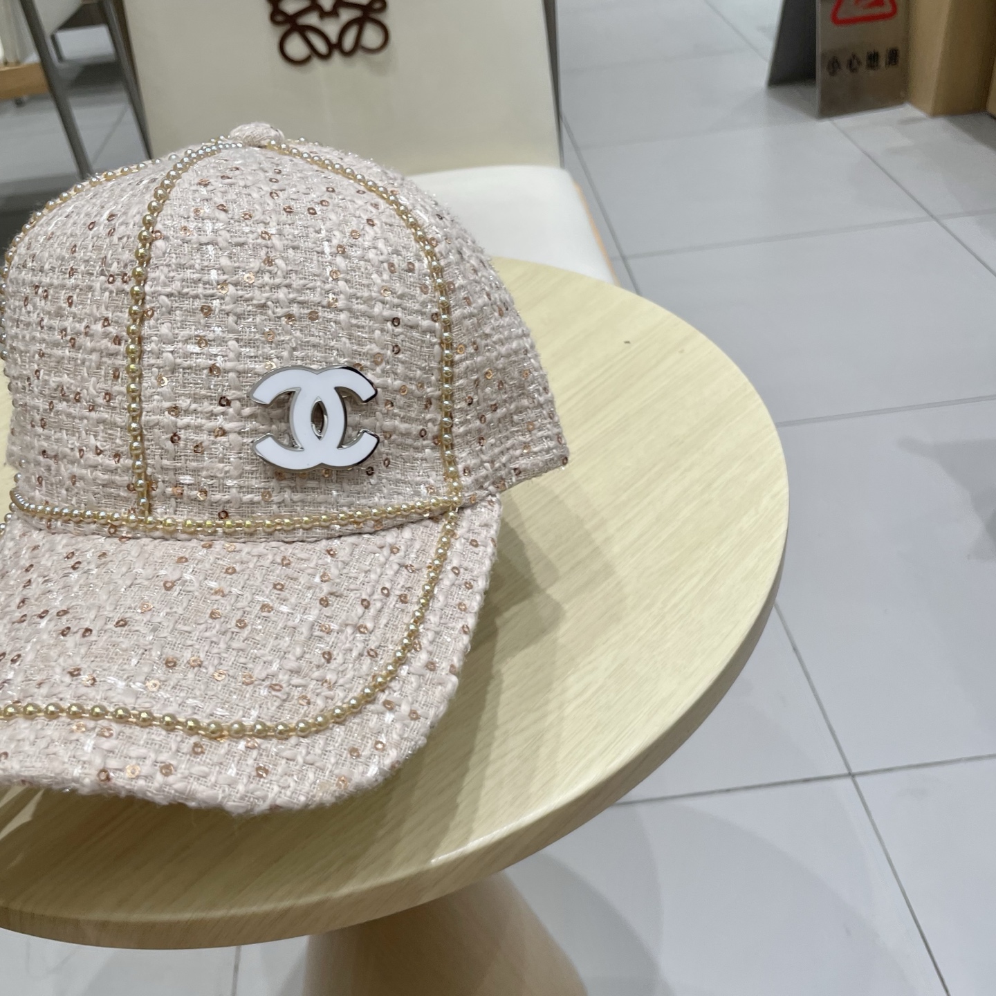  CHANEL 香奈儿 秋冬新款棒球帽 珍珠重工制作大气👈🏻👍休闲时尚👩潮流又有范👍百搭款！