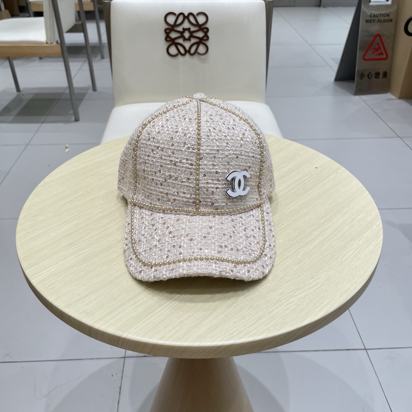  CHANEL 香奈儿 秋冬新款棒球帽 珍珠重工制作大气👈🏻👍休闲时尚👩潮流又有范👍百搭款！