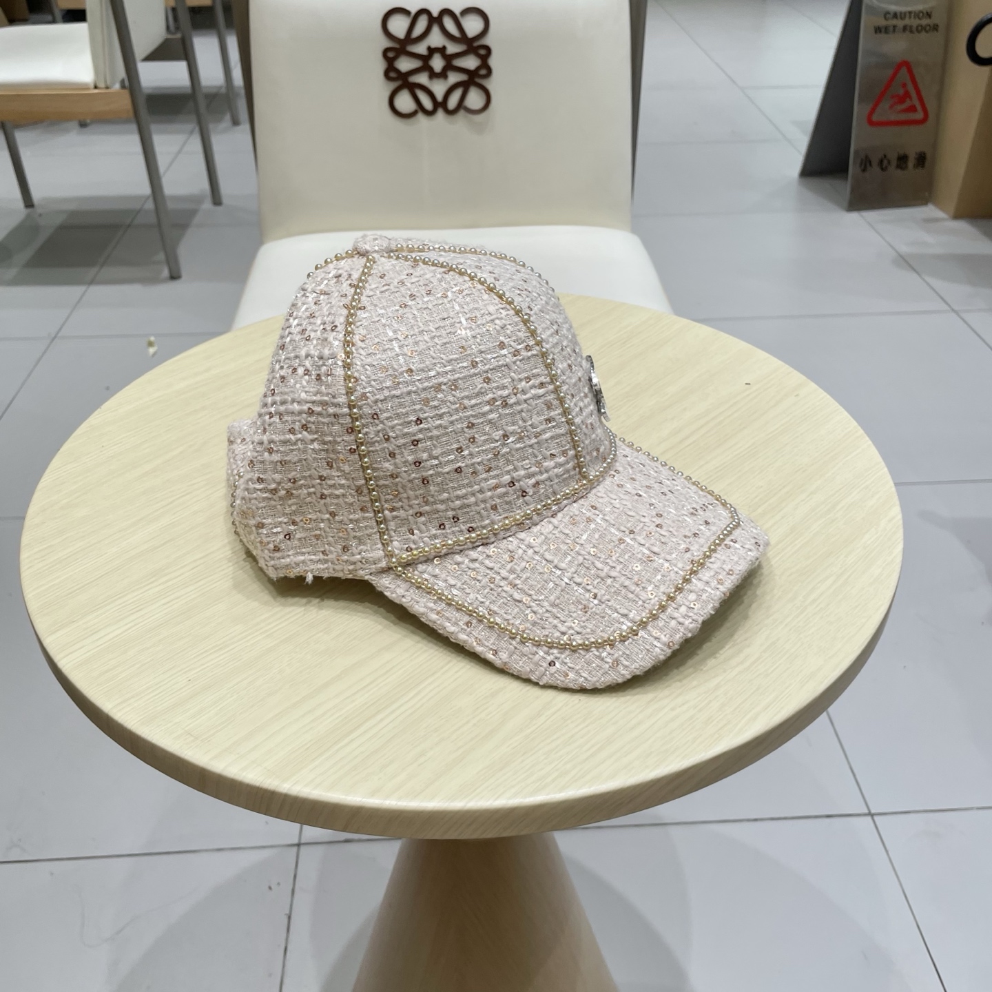  CHANEL 香奈儿 秋冬新款棒球帽 珍珠重工制作大气👈🏻👍休闲时尚👩潮流又有范👍百搭款！