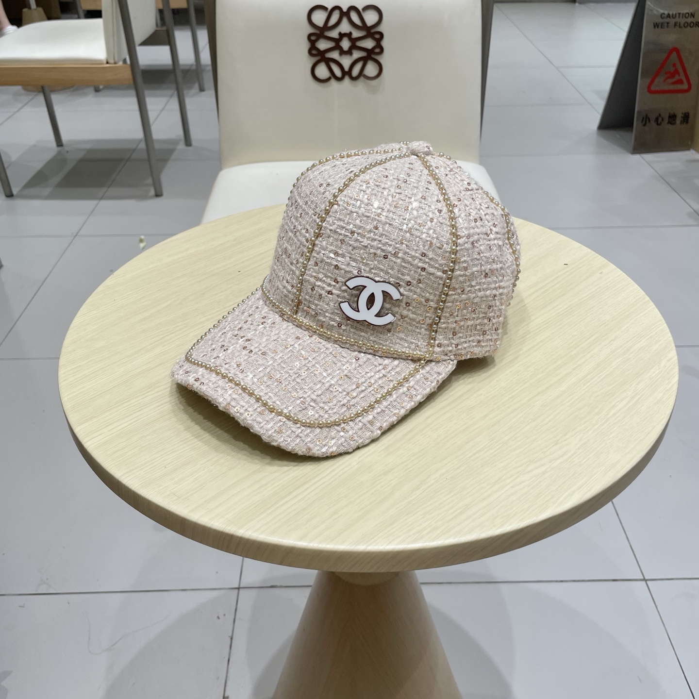  CHANEL 香奈儿 秋冬新款棒球帽 珍珠重工制作大气👈🏻👍休闲时尚👩潮流又有范👍百搭款！