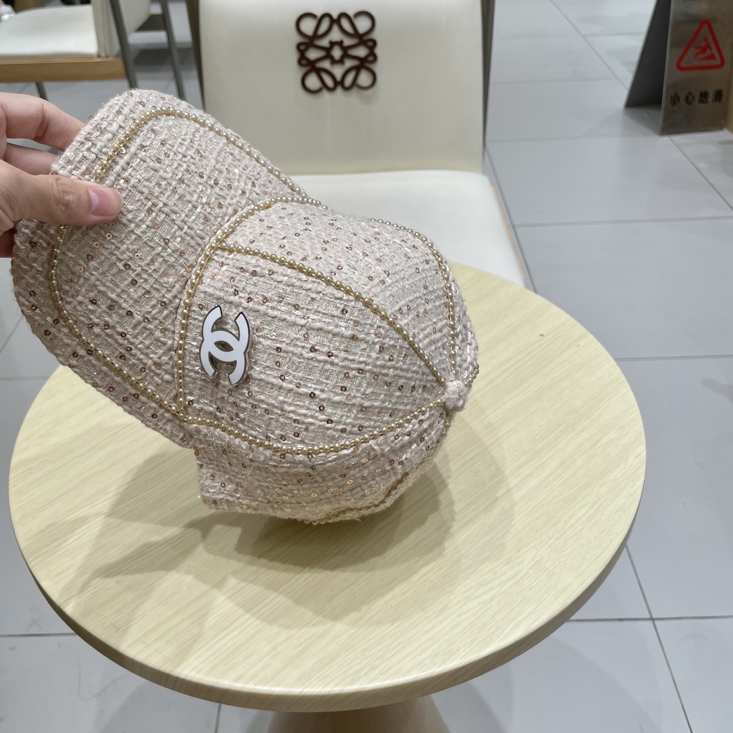  CHANEL 香奈儿 秋冬新款棒球帽 珍珠重工制作大气👈🏻👍休闲时尚👩潮流又有范👍百搭款！