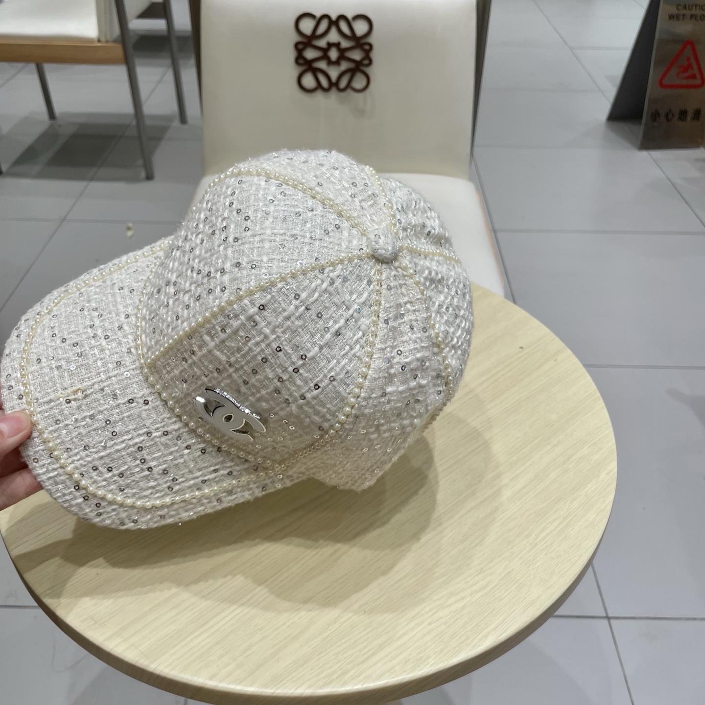  CHANEL 香奈儿 秋冬新款棒球帽 珍珠重工制作大气👈🏻👍休闲时尚👩潮流又有范👍百搭款！