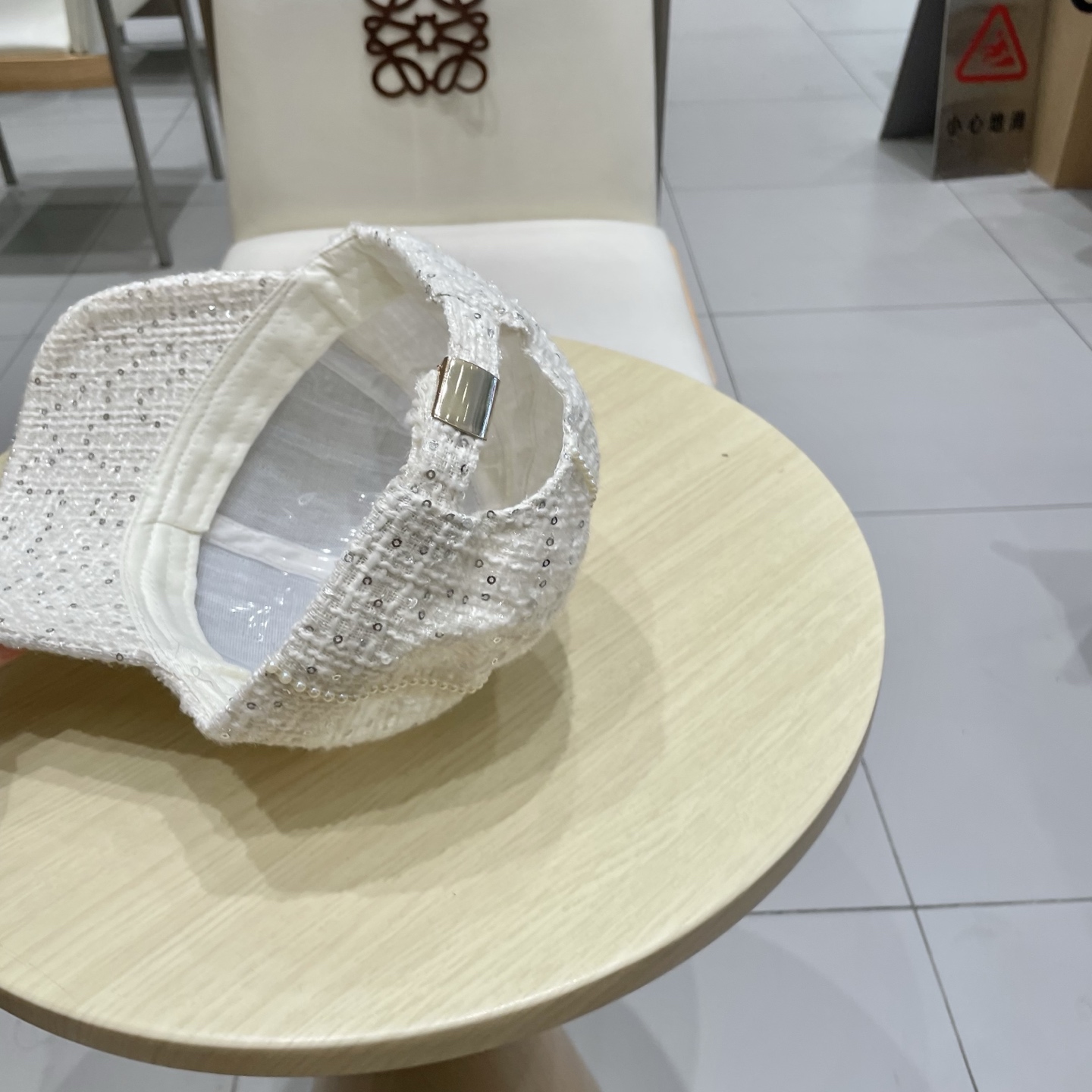  CHANEL 香奈儿 秋冬新款棒球帽 珍珠重工制作大气👈🏻👍休闲时尚👩潮流又有范👍百搭款！