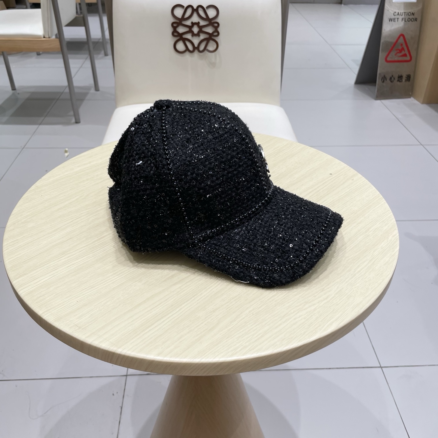  CHANEL 香奈儿 秋冬新款棒球帽 珍珠重工制作大气👈🏻👍休闲时尚👩潮流又有范👍百搭款！