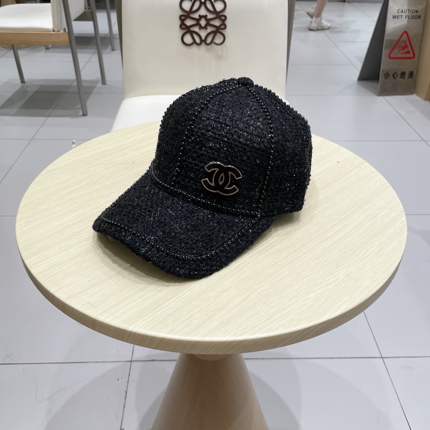  CHANEL 香奈儿 秋冬新款棒球帽 珍珠重工制作大气👈🏻👍休闲时尚👩潮流又有范👍百搭款！