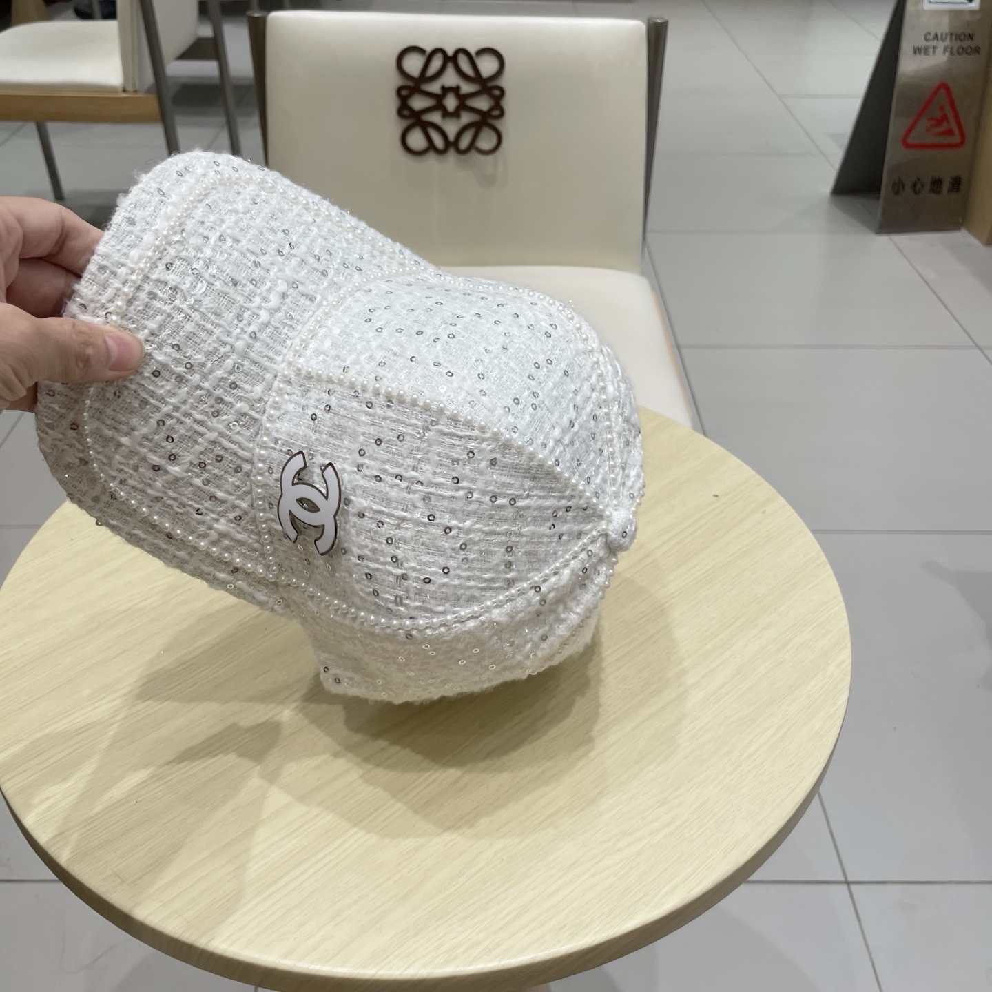  CHANEL 香奈儿 秋冬新款棒球帽 珍珠重工制作大气👈🏻👍休闲时尚👩潮流又有范👍百搭款！