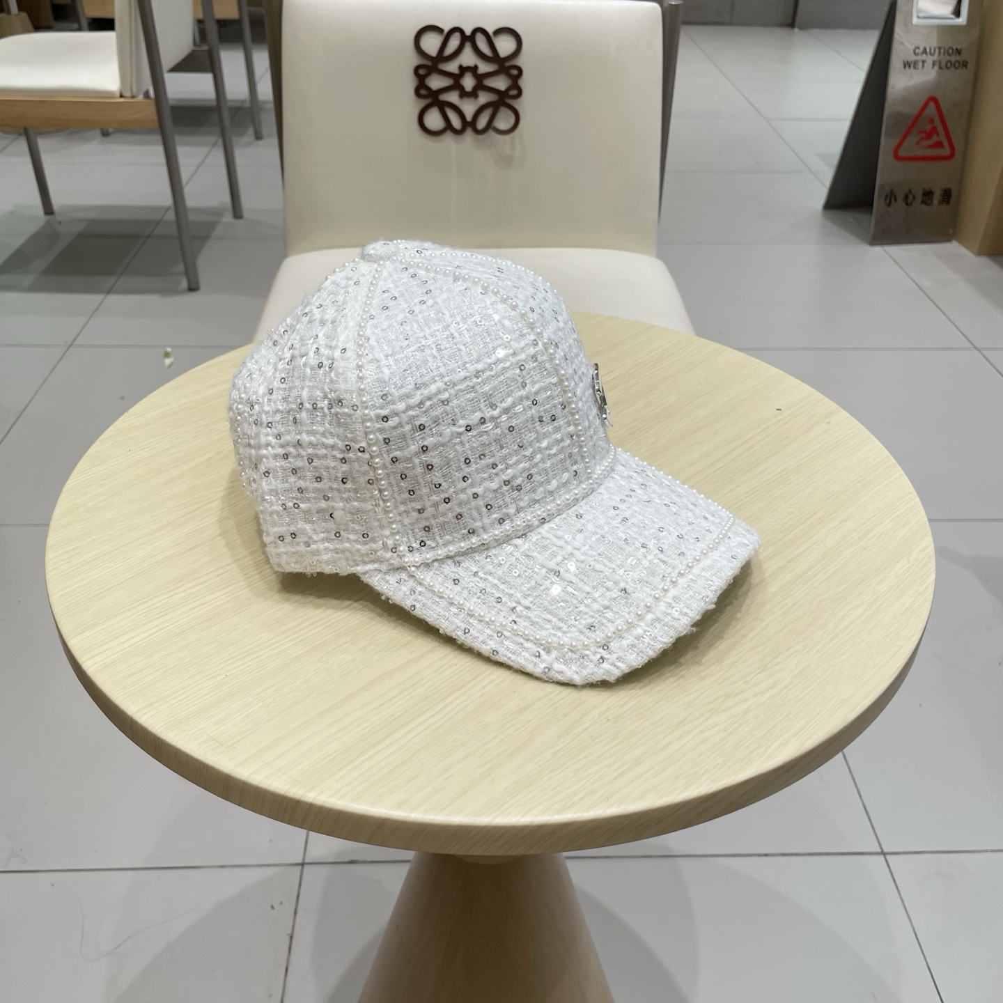  CHANEL 香奈儿 秋冬新款棒球帽 珍珠重工制作大气👈🏻👍休闲时尚👩潮流又有范👍百搭款！